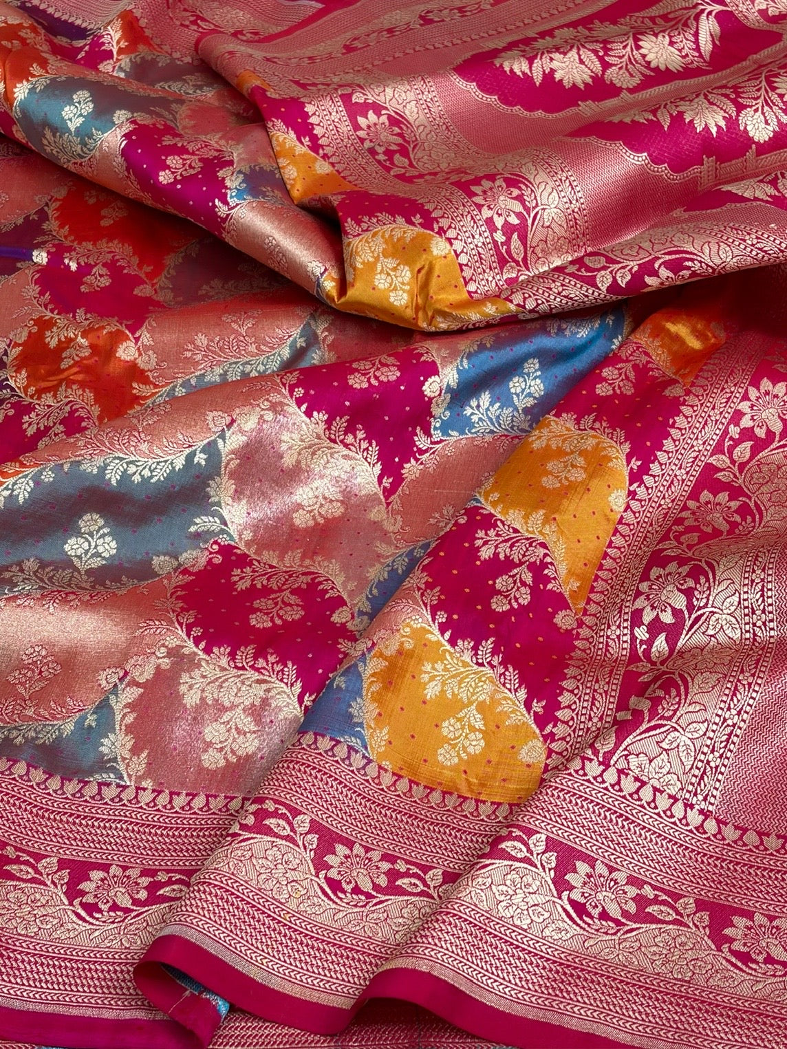 Rani Pink Rangkaat Banarasi Pure Katan Silk Saree