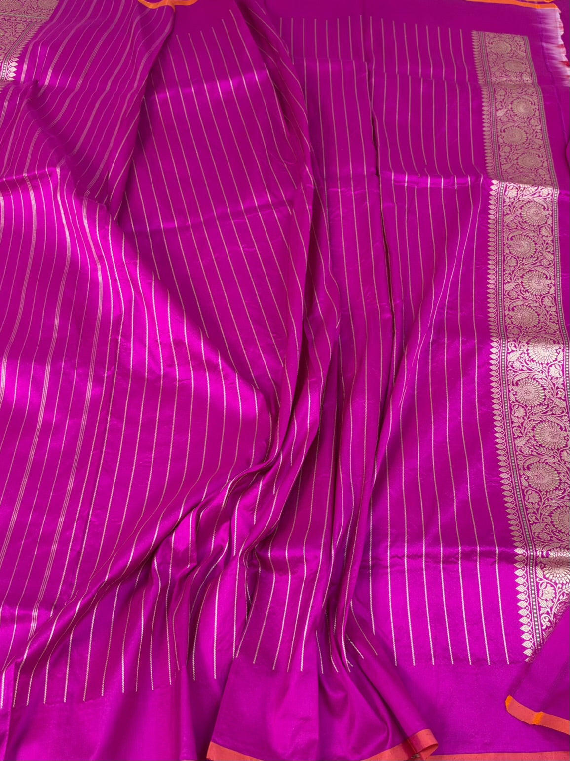 Rani Pink Handwoven Banarasi Pure Katan Silk Saree