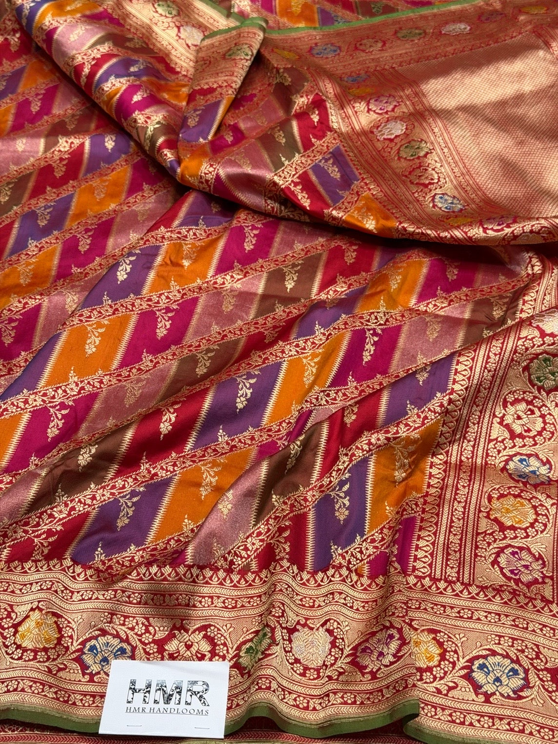 Red Handwoven Pure Banarasi Rangkaat Silk Saree – Pure Katan Silk | Rangkaat Technique | Luxury Banarasi Saree