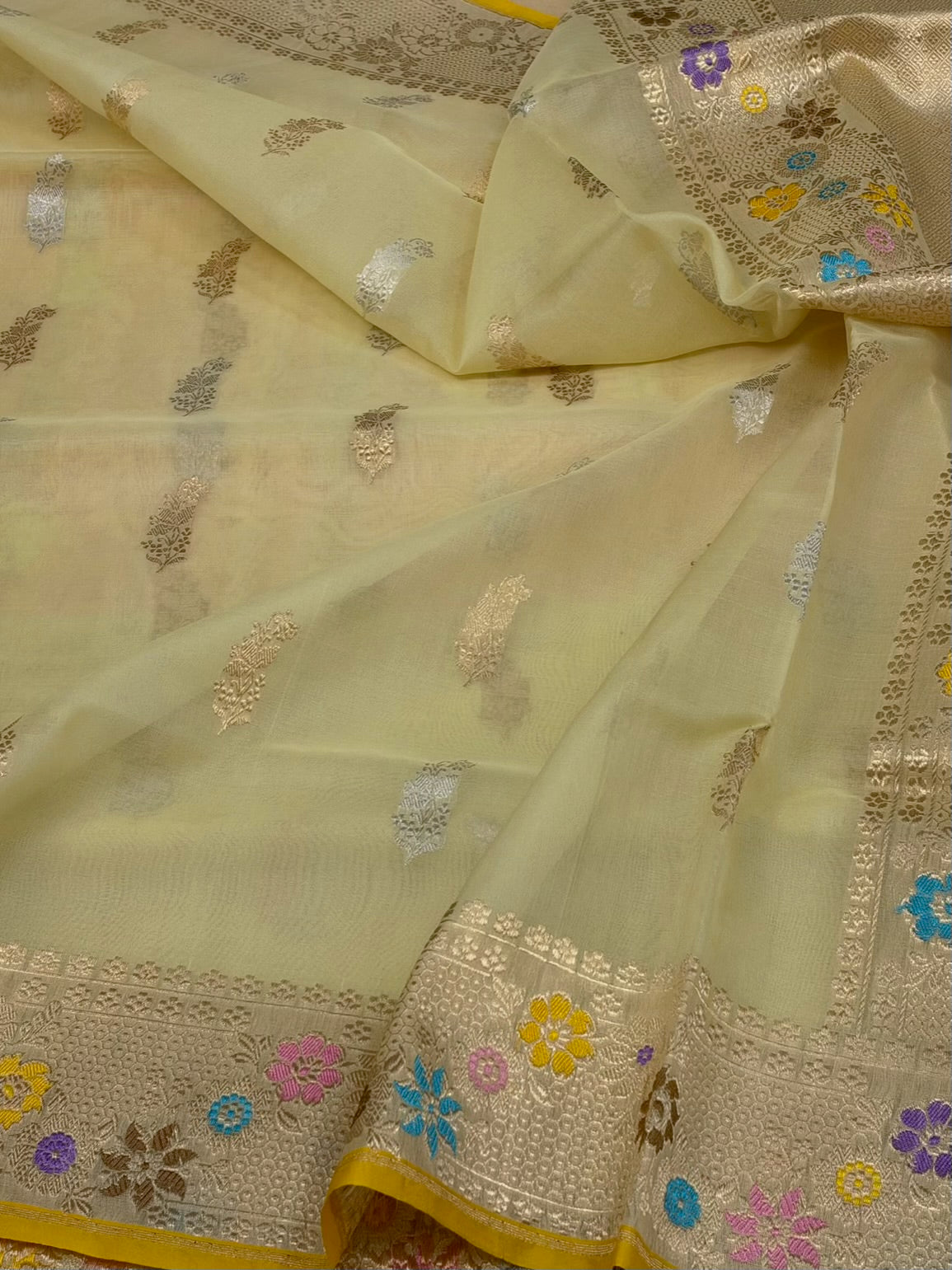 Yellow Handwoven Pure Banarasi Organza Saree
