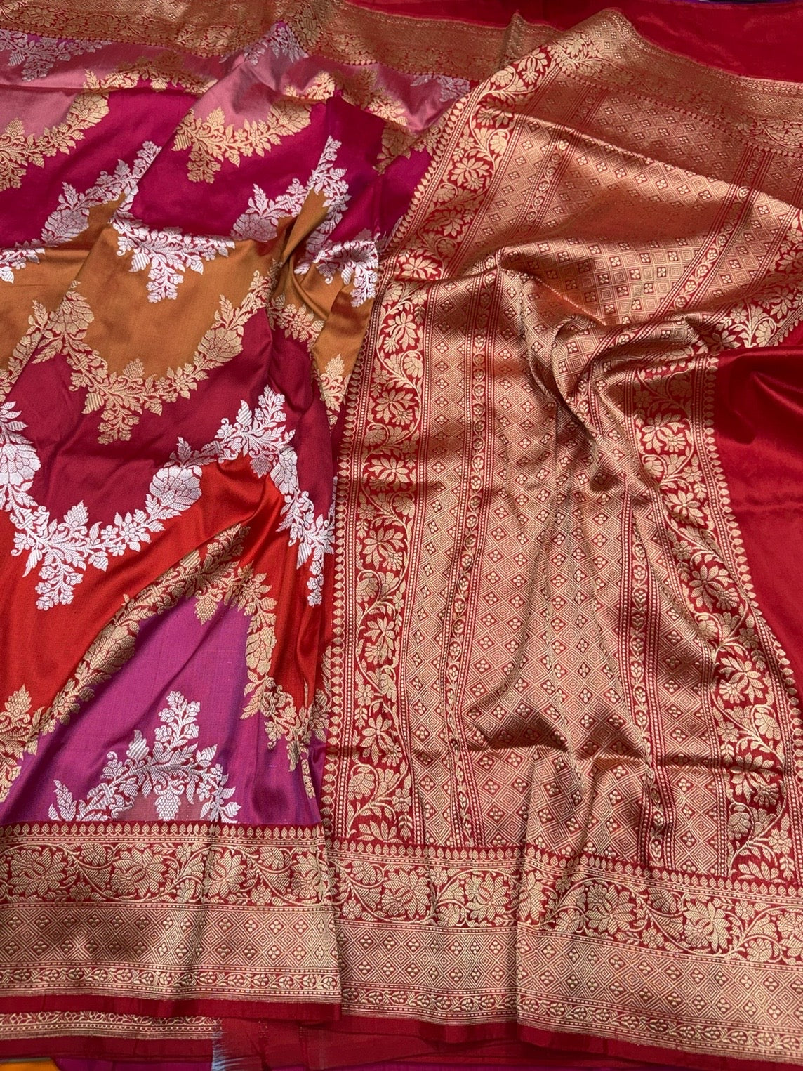 Red Handwoven Pure Banarasi Rangkaat Silk Saree