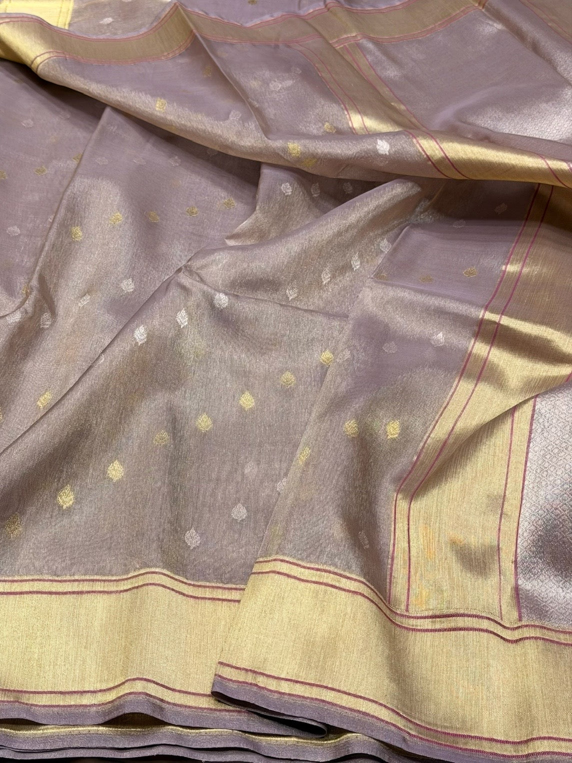 Mauve Handwoven Pure Kora Tissue Banarasi Saree – Kadwa Weave in 100% Pure Silk