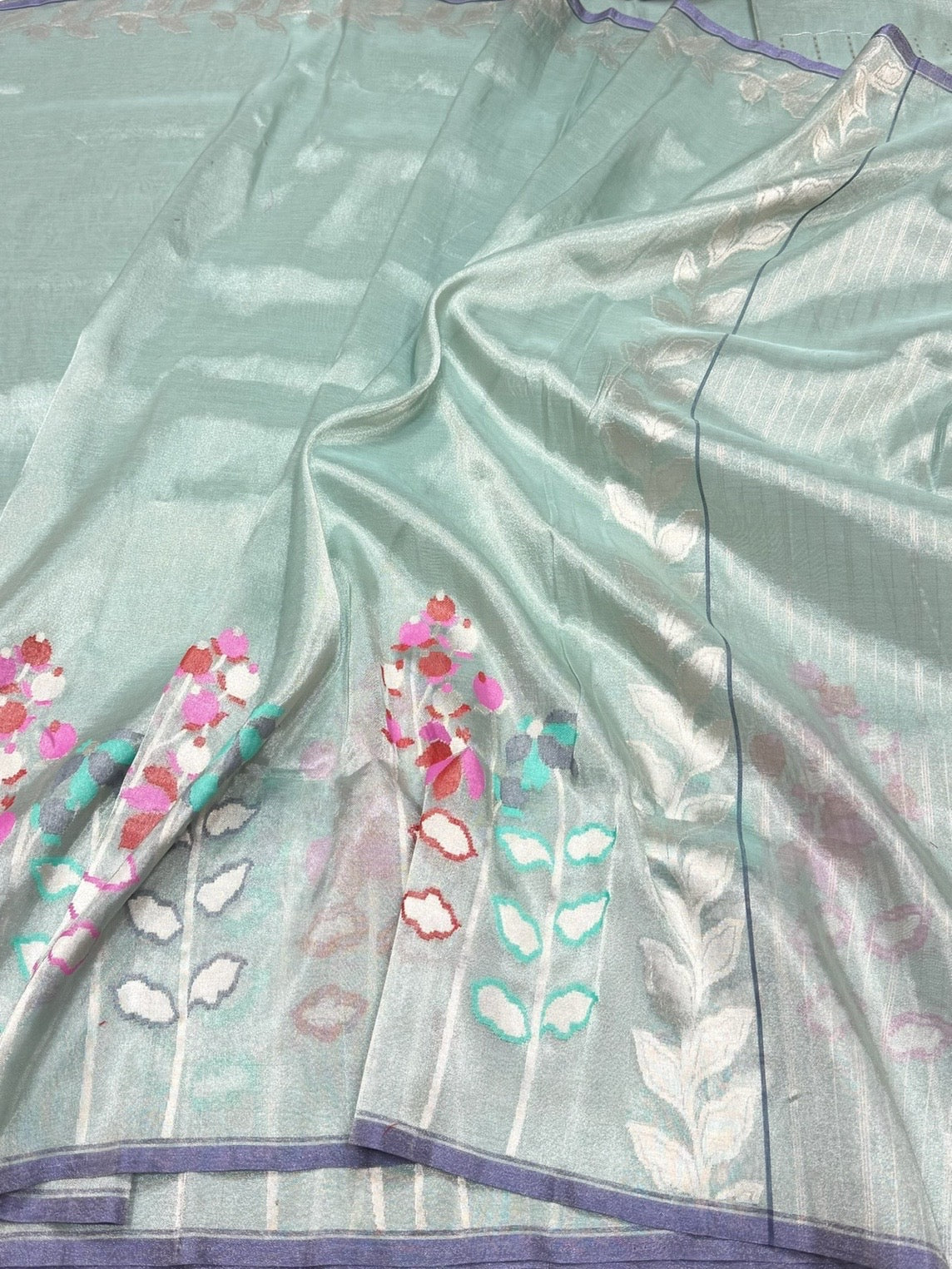 Soft Sea Green Handwoven Pure Banarasi Tissue Saree in Kadwa Weave | Pure Katan Tissue Silk