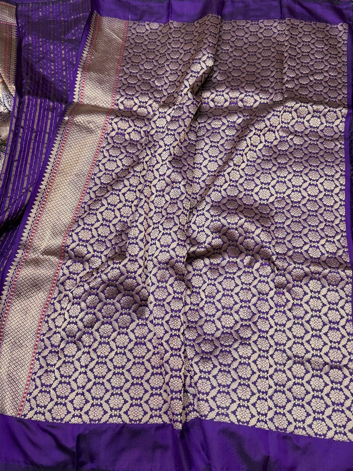 Purple Handwoven Pure Banarasi Ektara Silk Saree