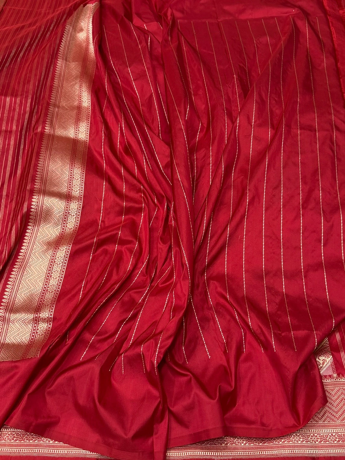 Red Handwoven Pure Banarasi Rangkaat Silk Saree
