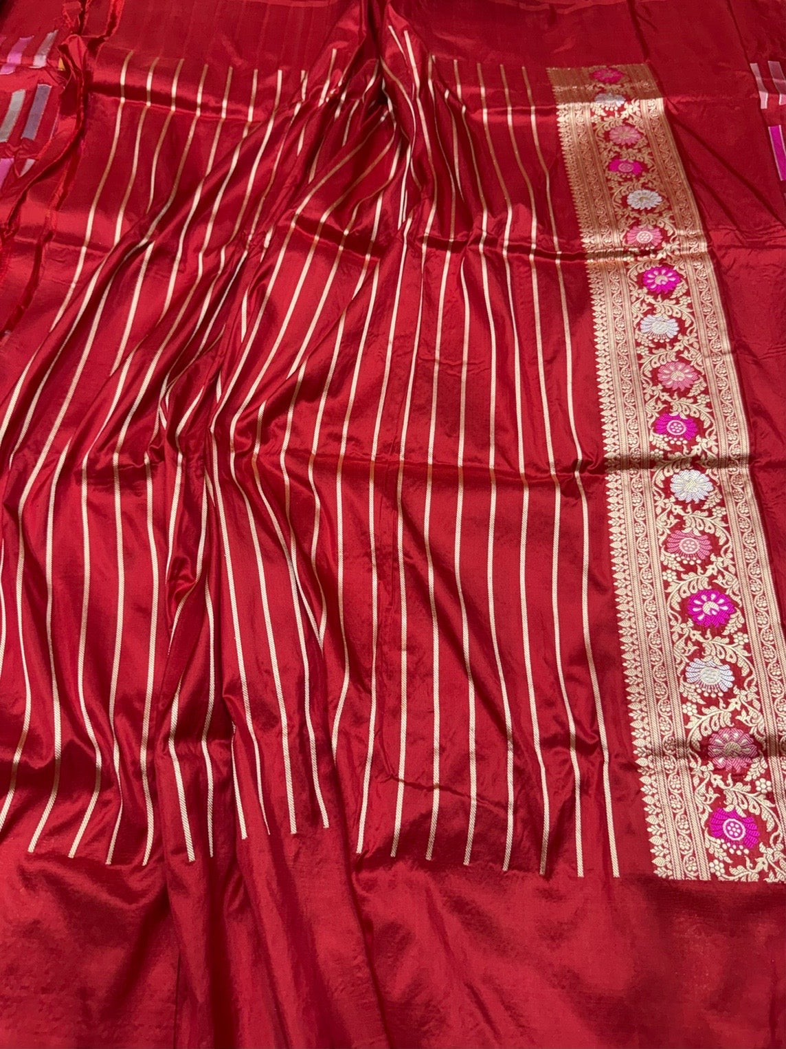 Red Handwoven Pure Banarasi Rangkaat Silk Saree