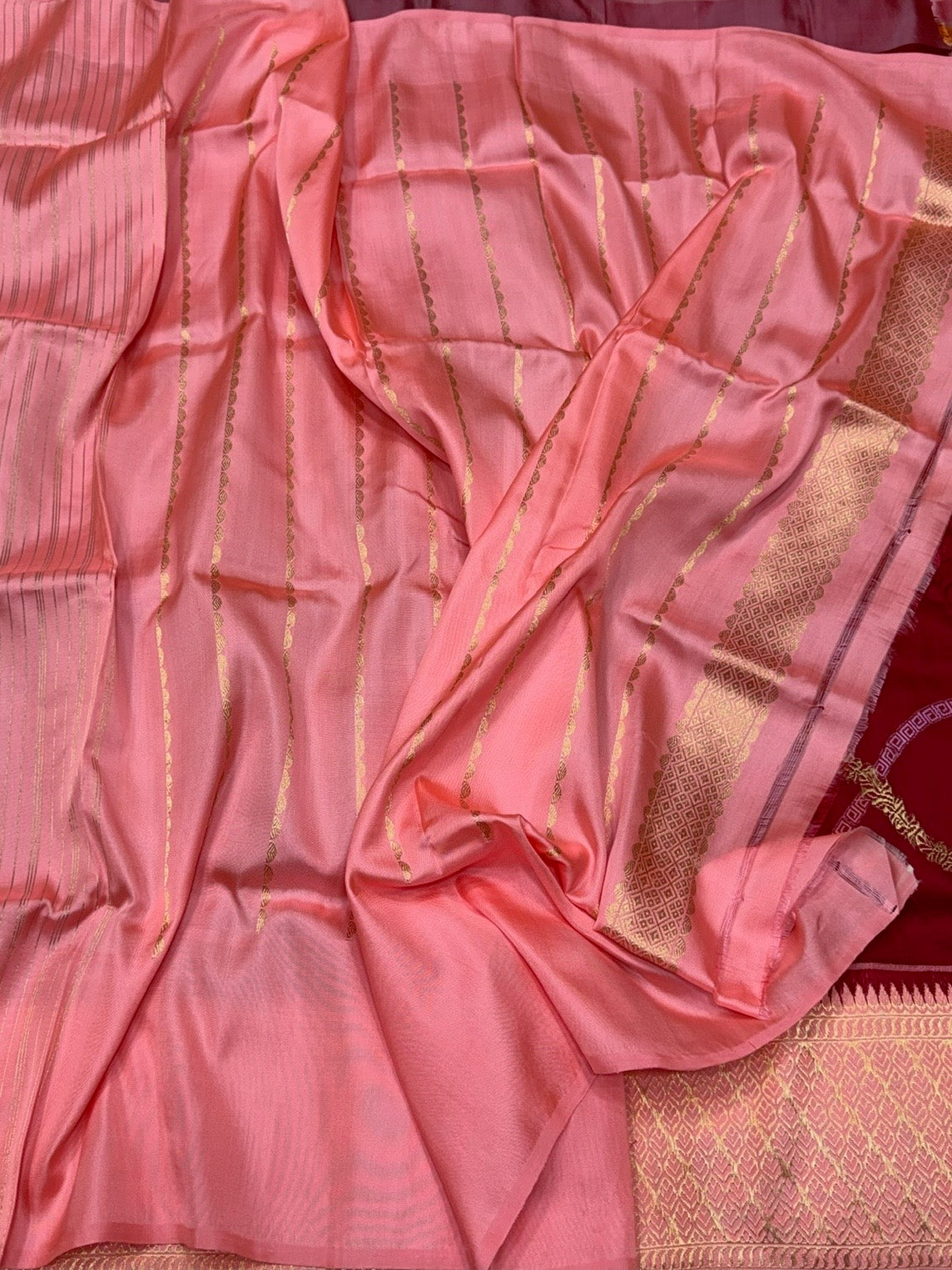 Red Handwoven Pure Banarasi Ektara Silk Saree