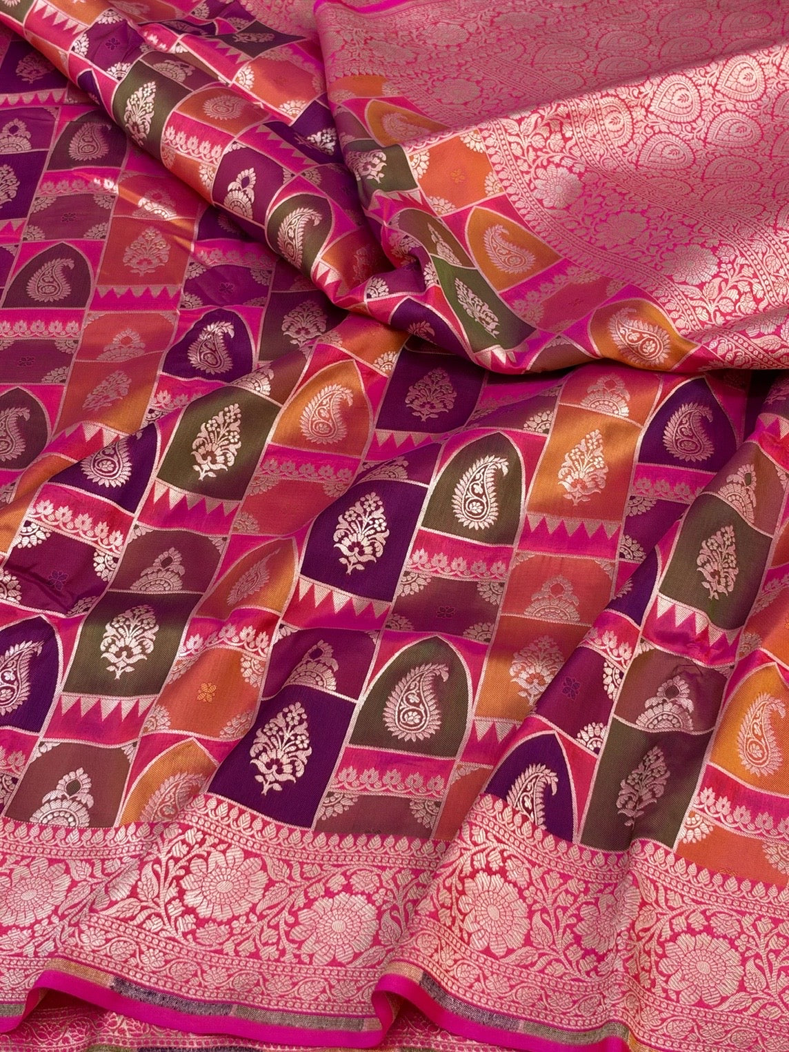 Rani Pink Rangkaat Banarasi Pure Katan Silk Saree