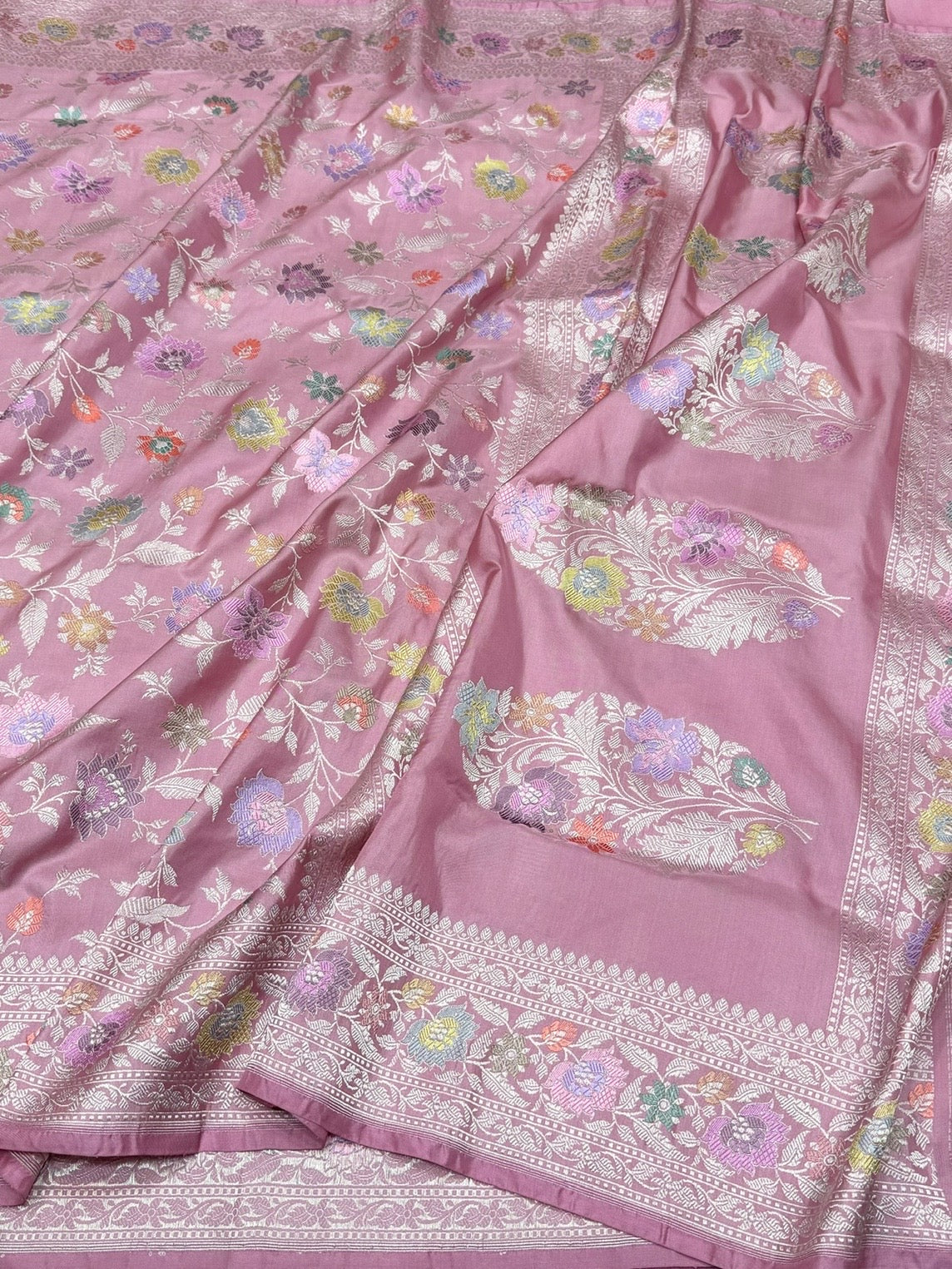 Dusty Mauve Pink Handwoven Pure Banarasi Silk Saree – Luxury Kadwa Handloom Wedding & Festive Saree