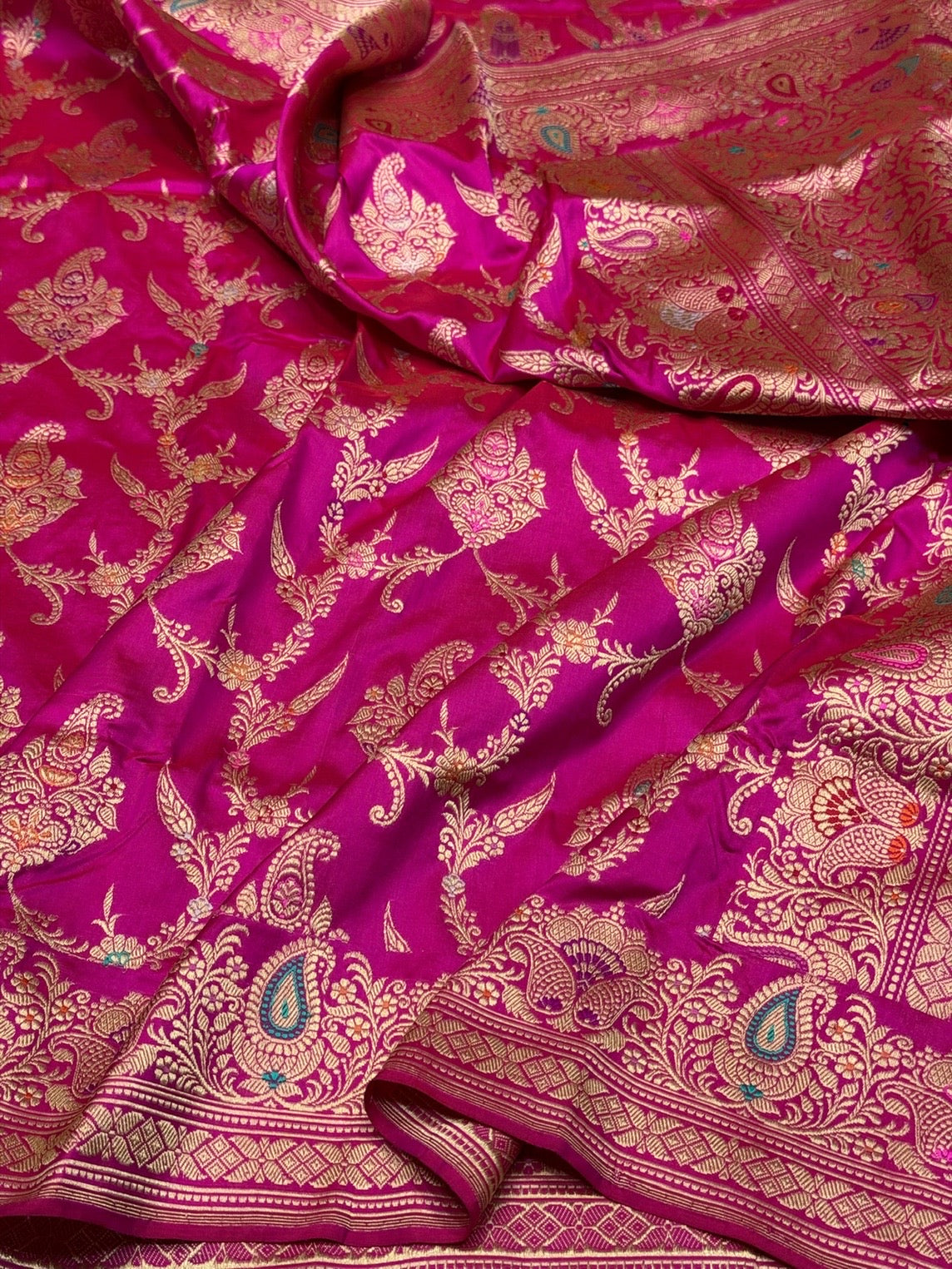 Rani Pink Handwoven Pure Banarasi Silk Saree