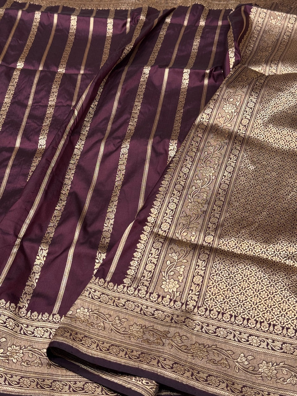 Handwoven Vintage Banarasi Silk Saree
