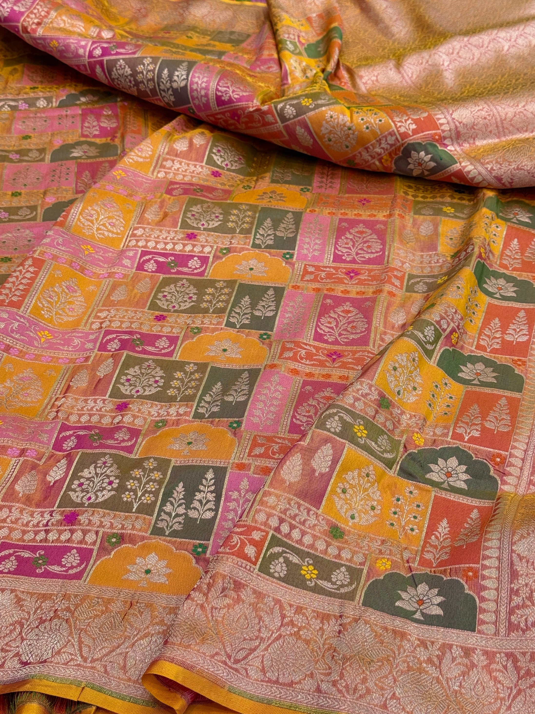 Banarasi Rangkaat Pure Silk Saree