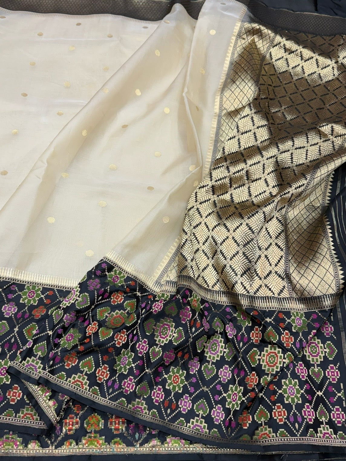 Ivory / Black Handwoven Pure Organza Silk Saree