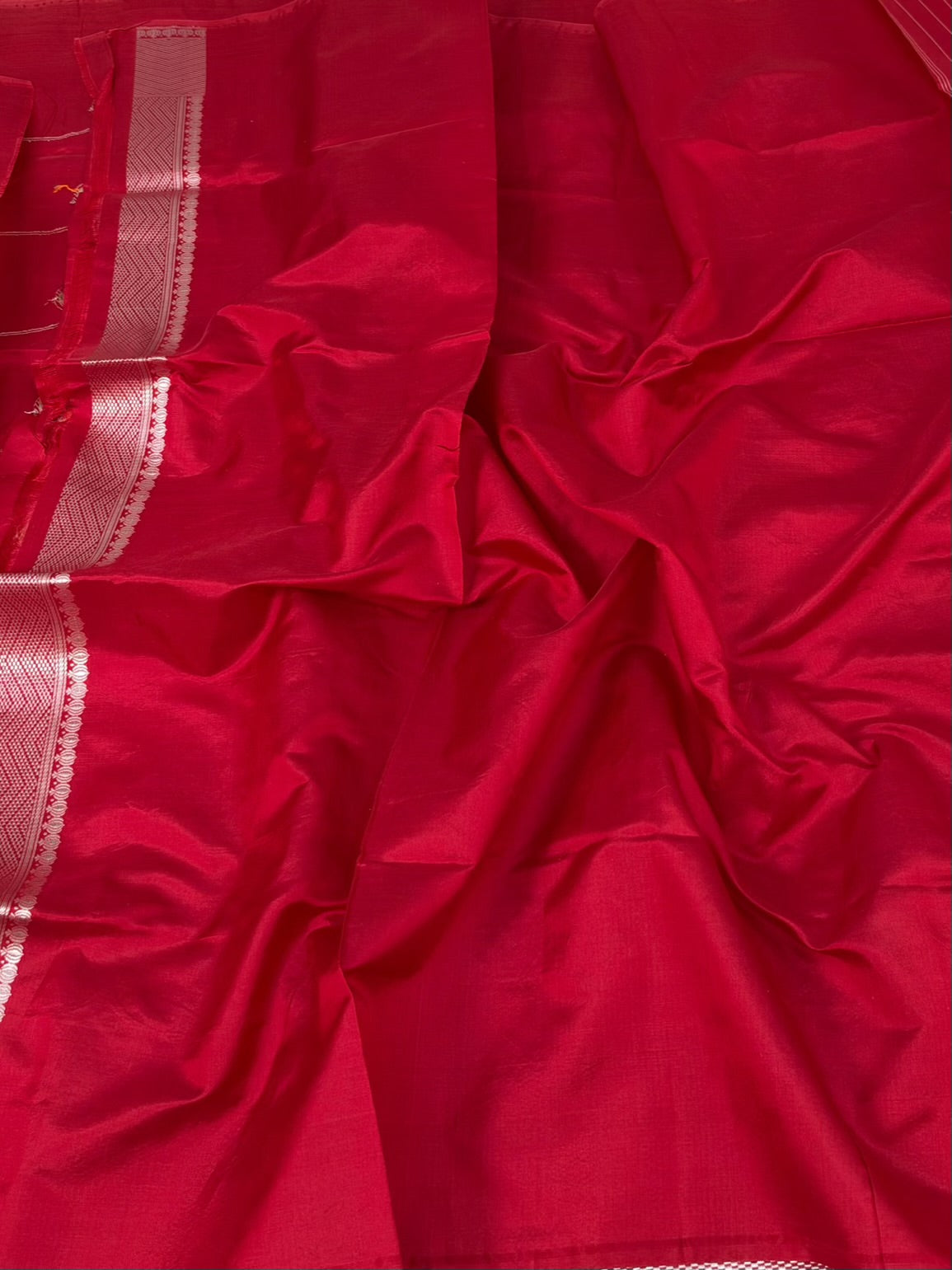 Red Handwoven Pure Banarasi Katan Silk Saree