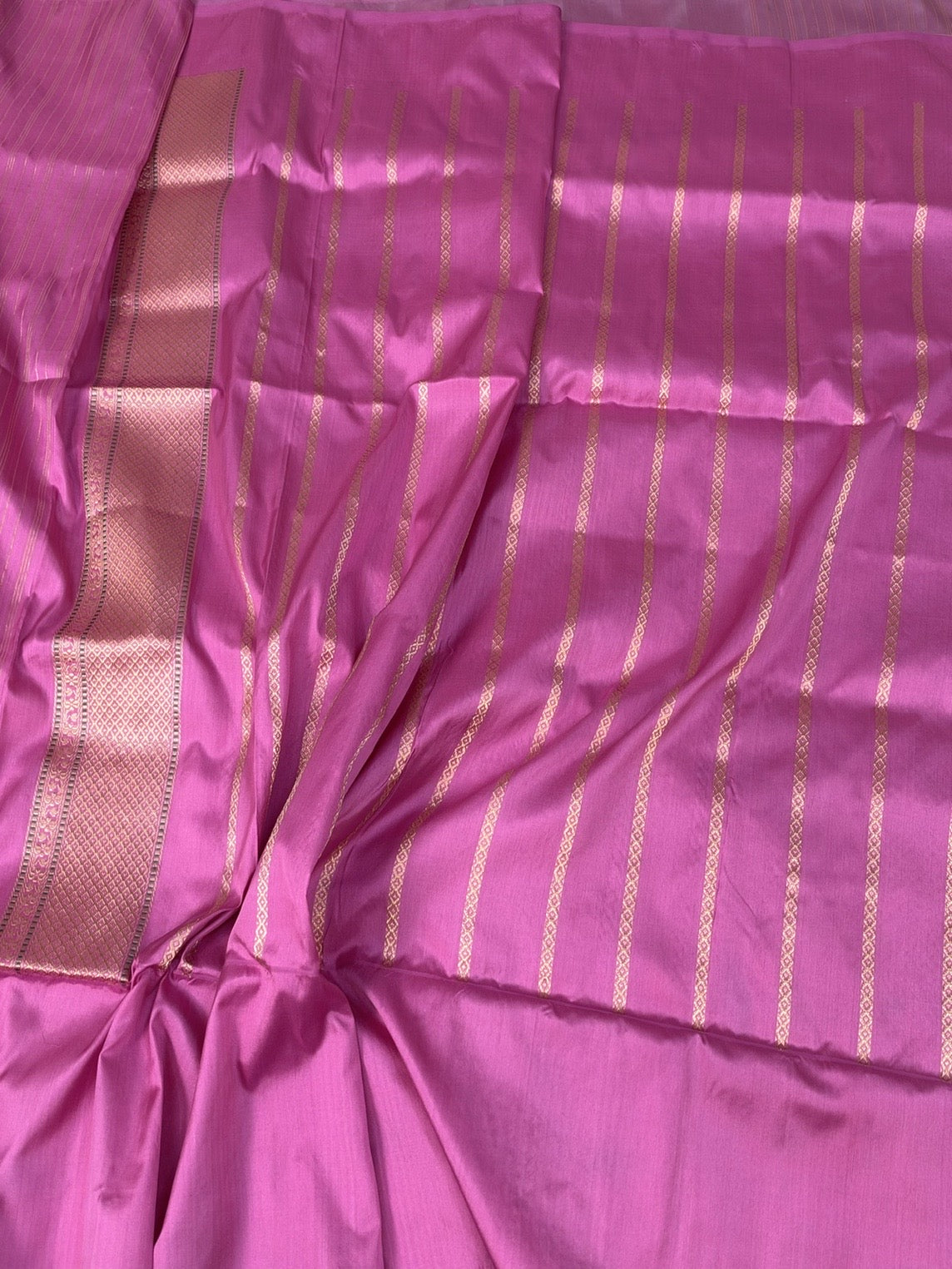 Gajiri Pink Handwoven Pure Banarasi Ektara Silk Saree