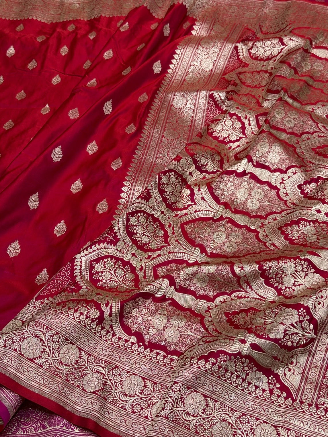 Ruby Red Handwoven Maharani Pallu Banarasi Satin Silk Saree