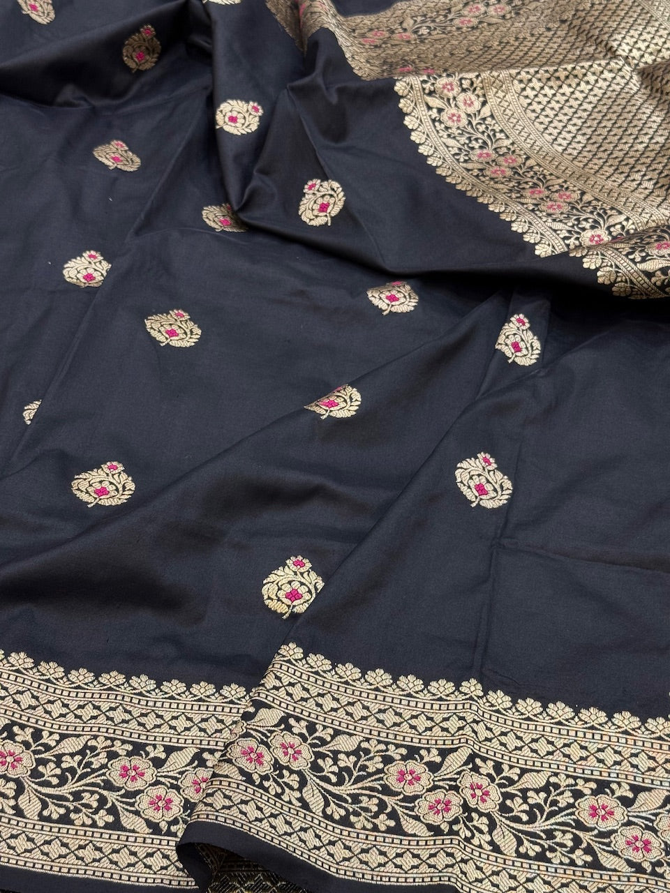Handwoven Banarasi Pure Silk Saree