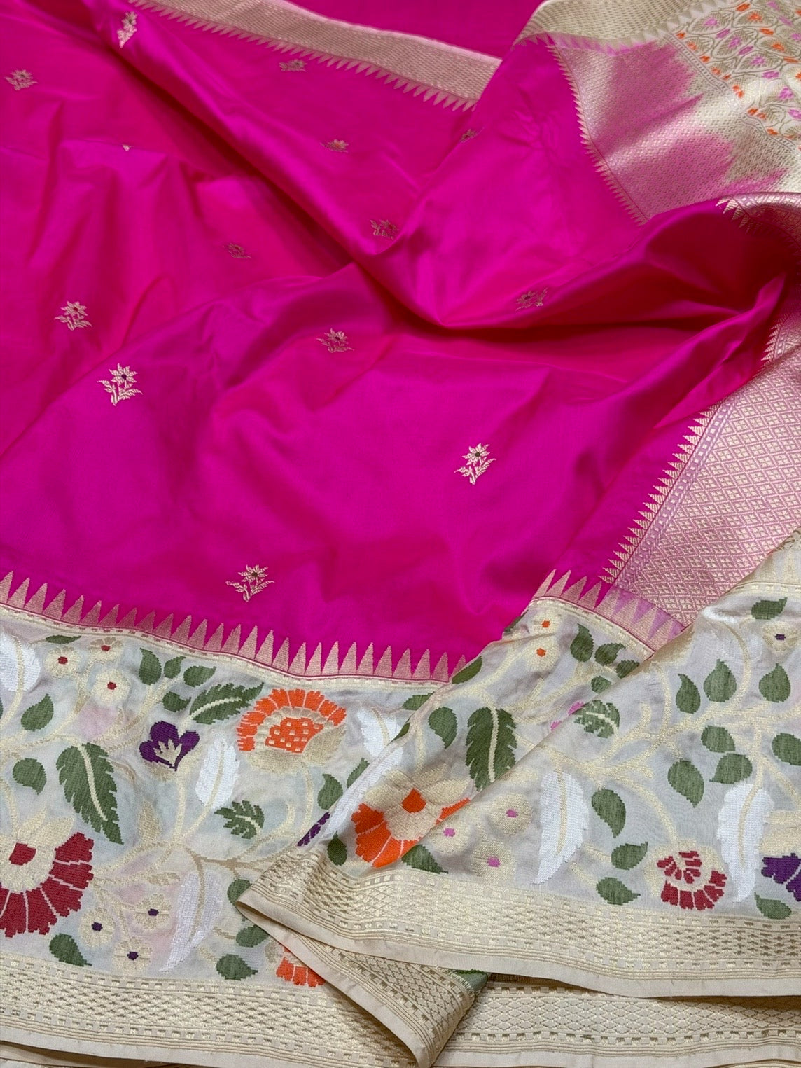 Rani Pink Handwoven Pure Banarasi Silk Saree