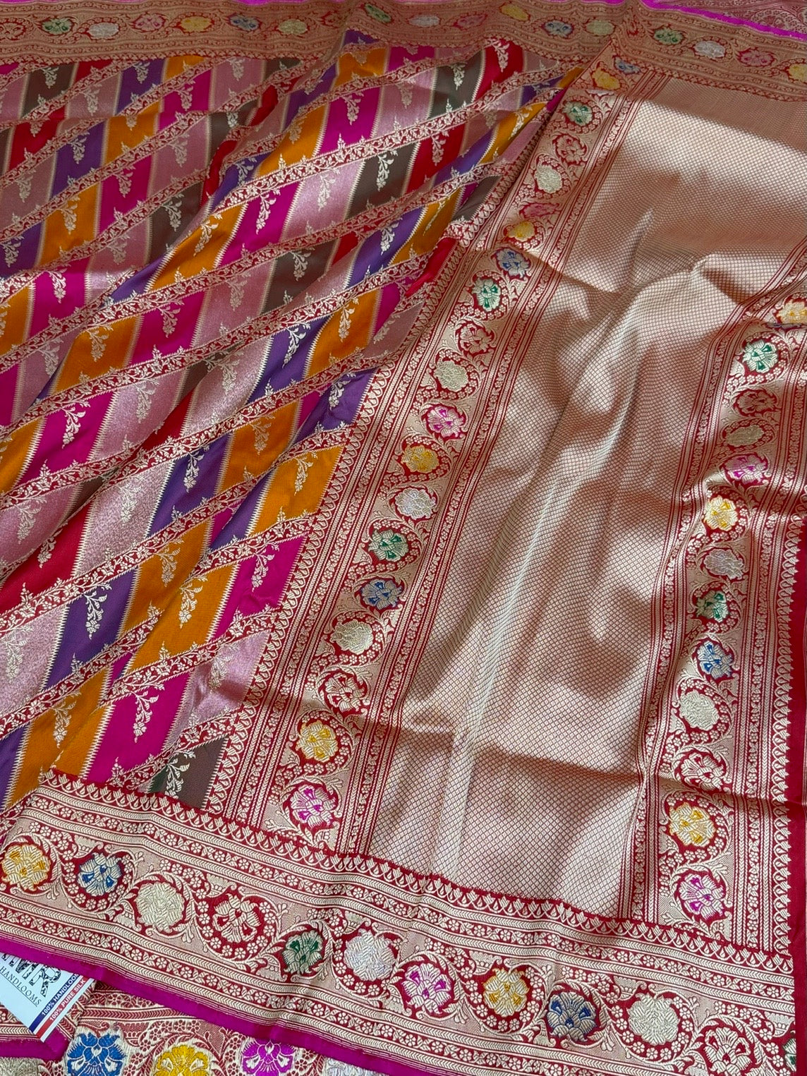 Rani Pink Handwoven Pure Banarasi Rangkaat Silk Saree – Pure Katan Silk Rangkaat Technique