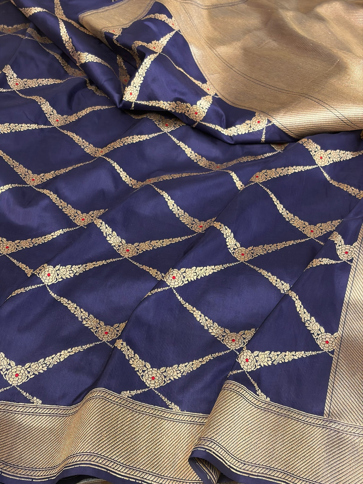 Navy Blue Handwoven Pure Katan Silk Banarasi Saree