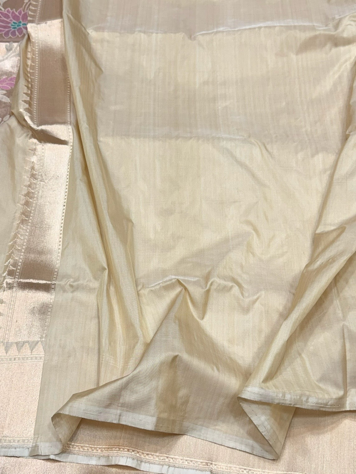 Cream Handwoven Pure Banarasi Antique Zari Silk Saree