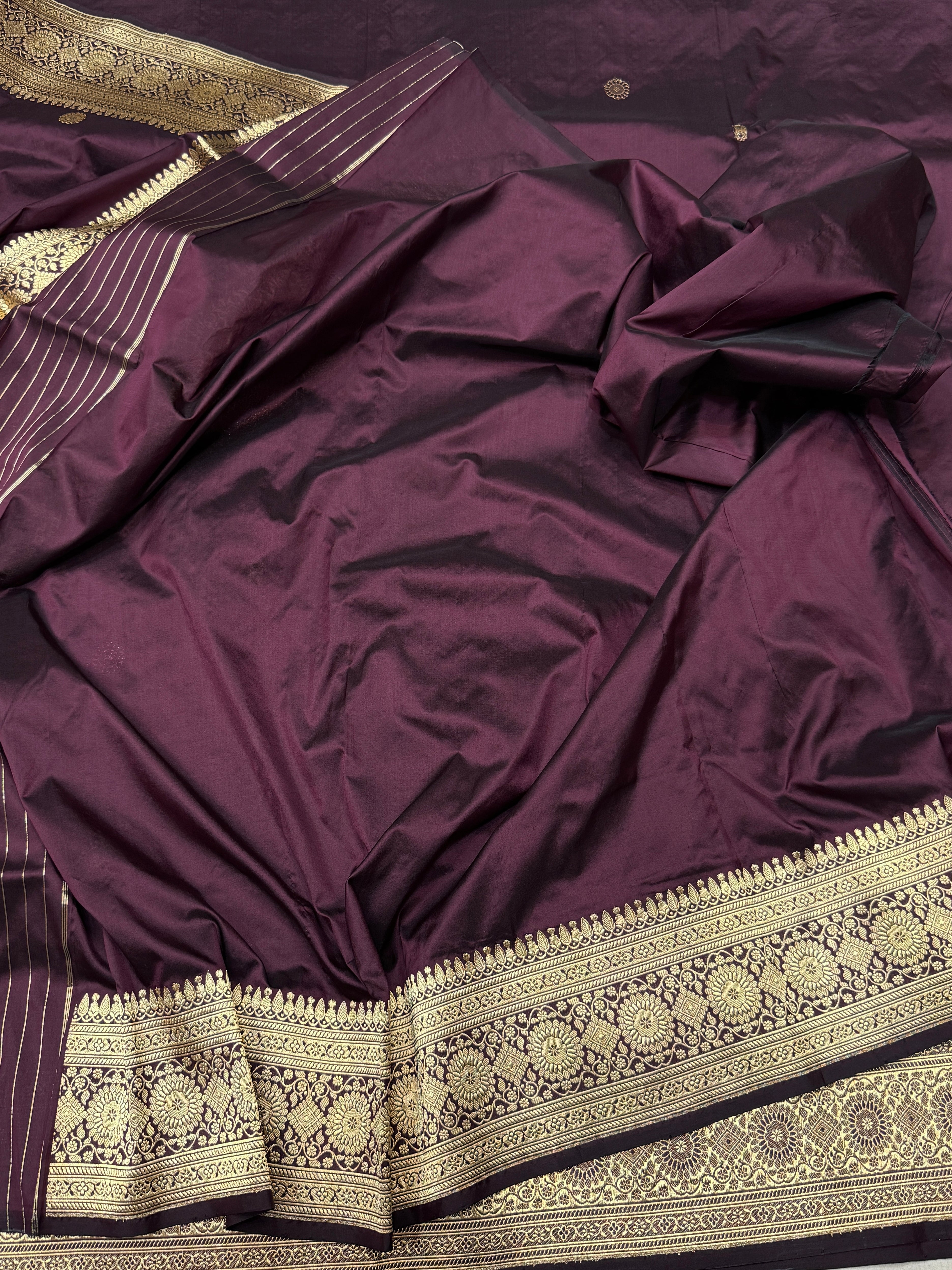 Wine Handwoven Vintage Pure Banarasi Silk Saree