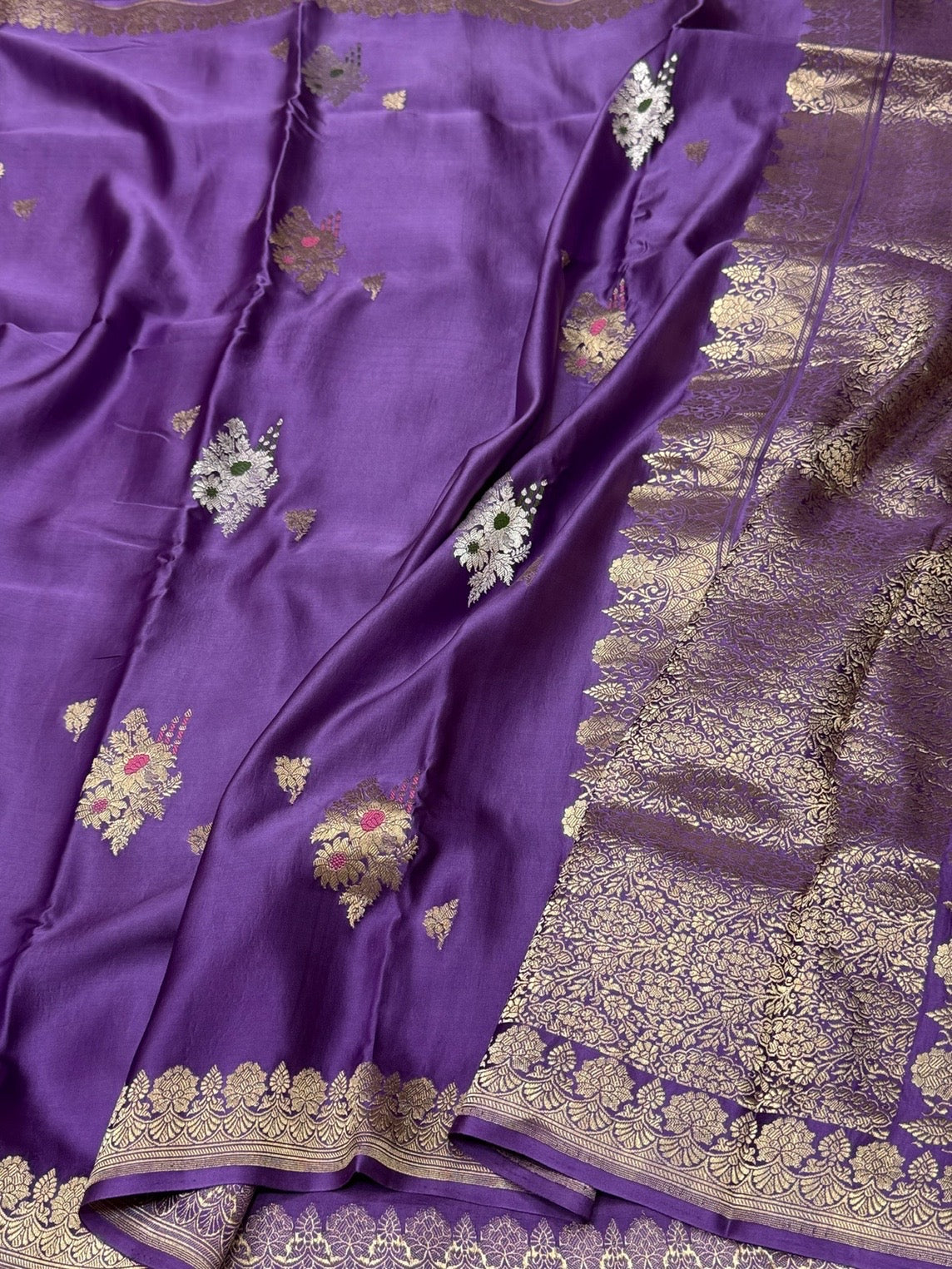Lavender Handwoven Pure Mashru Banarasi Satin Silk Saree