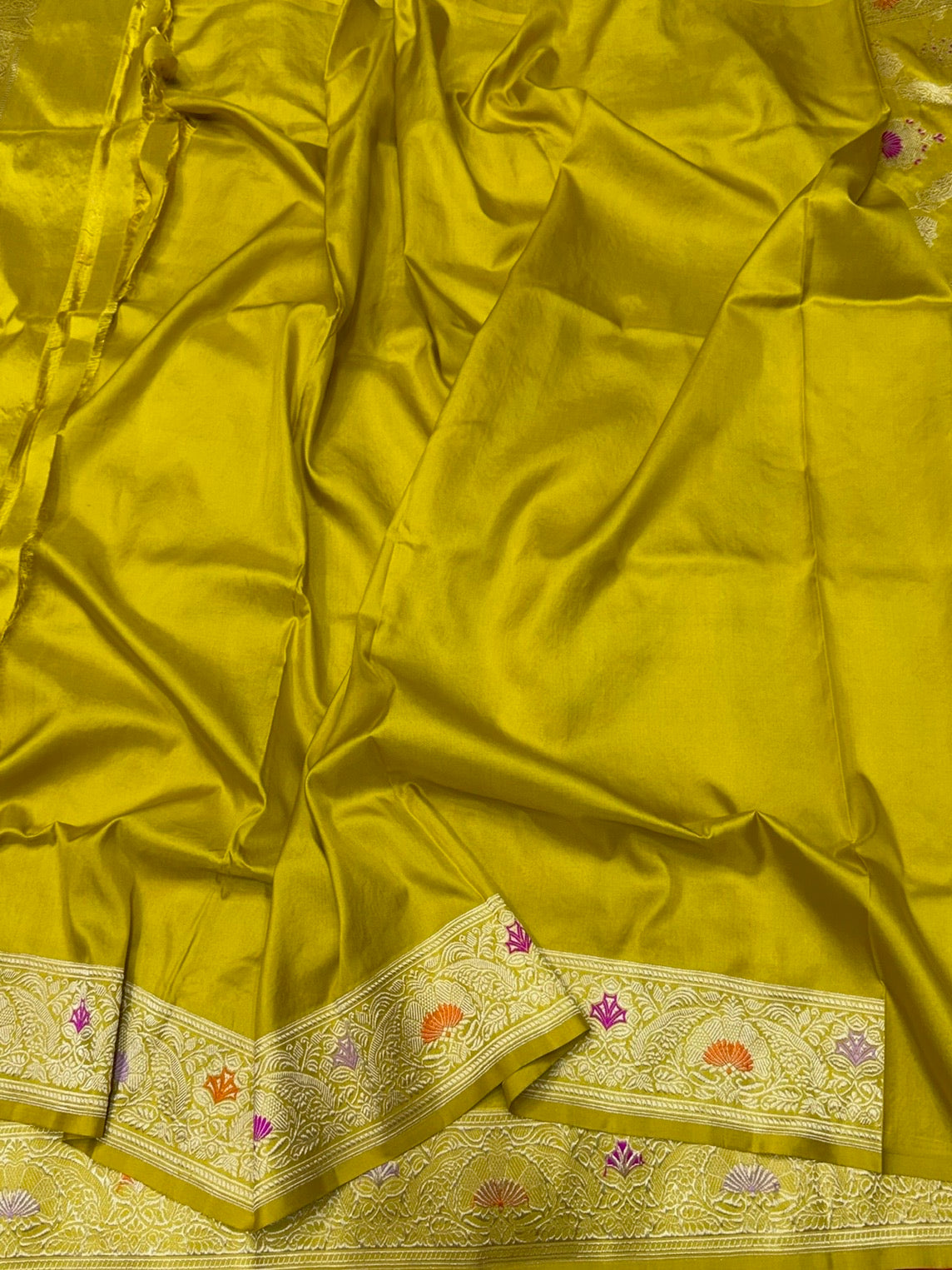 Mustard Yellow Handwoven Pure Banarasi Silk Saree