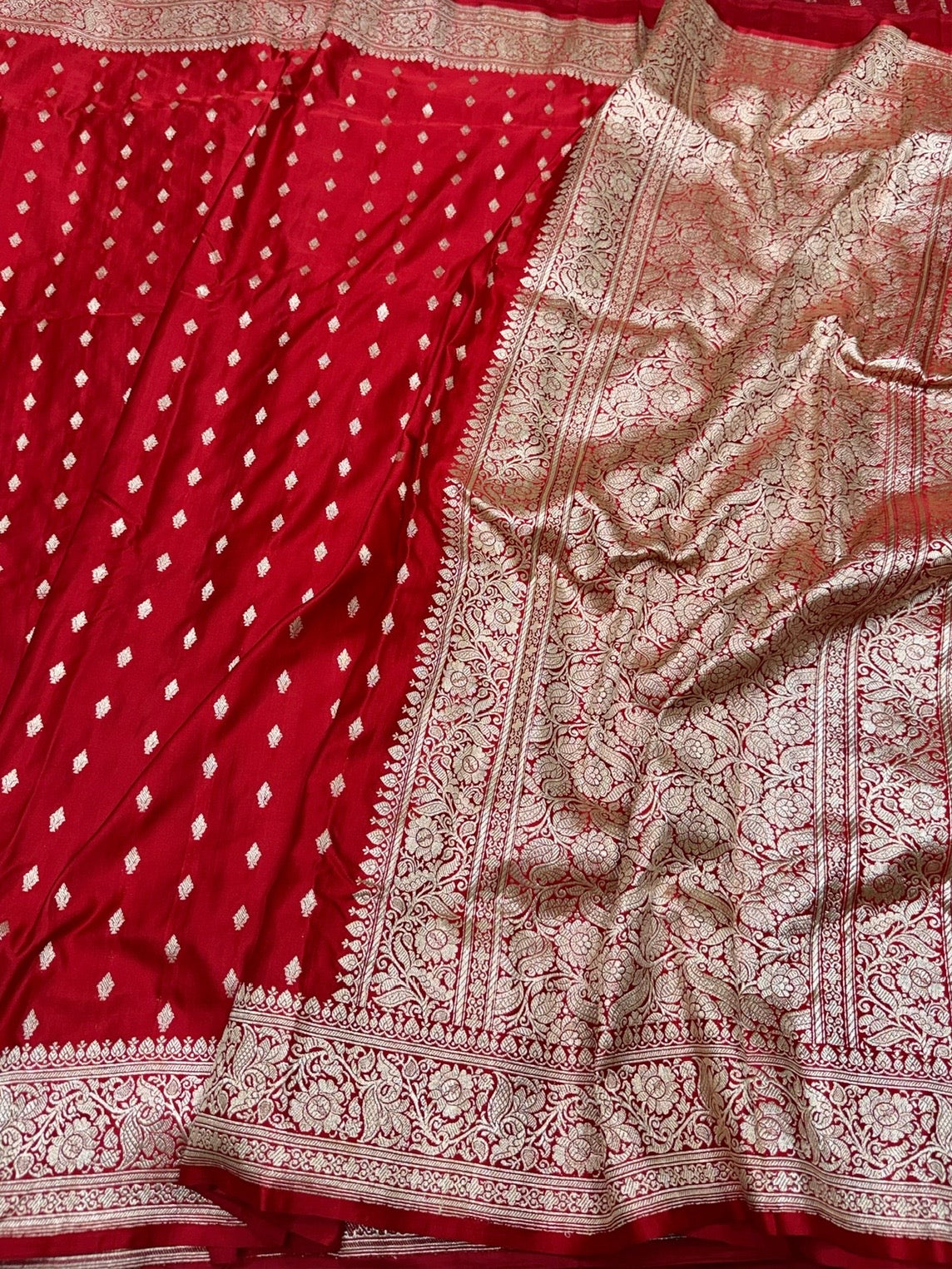 Red Handwoven Vintage Pure Banarasi Satin Silk Saree – Cutwork Weave, Pure Satin Silk