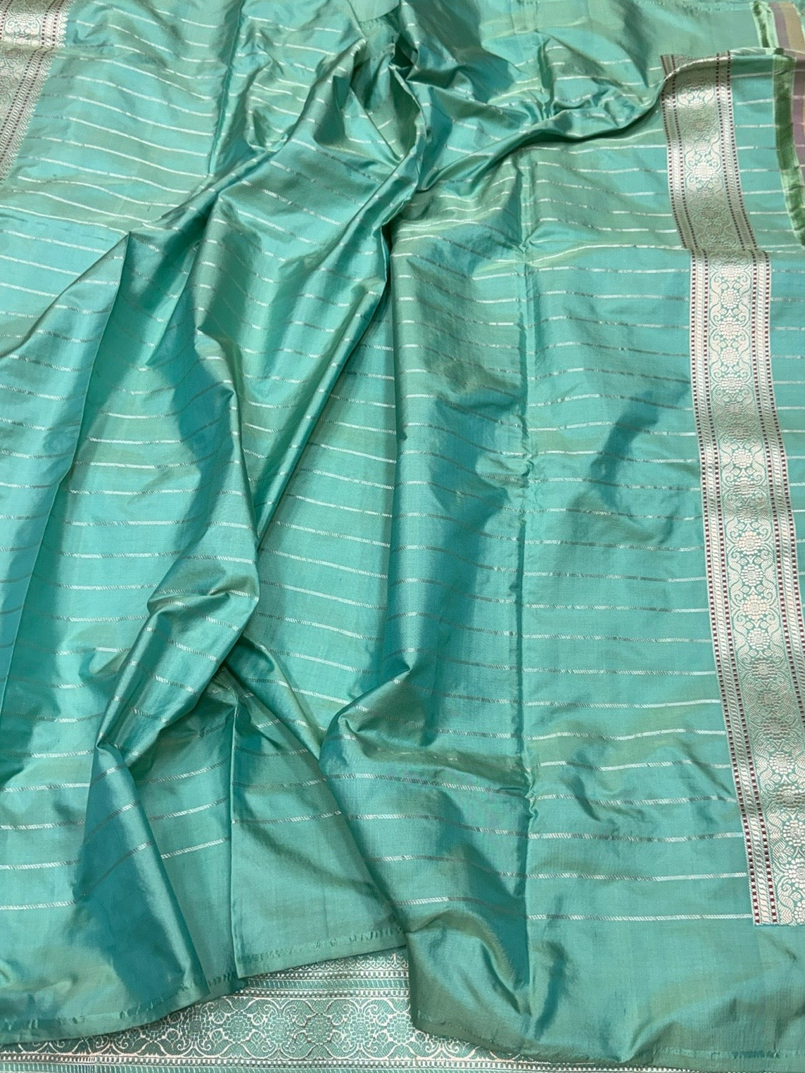 Sea Green Handwoven Pure Banarasi Silk Saree
