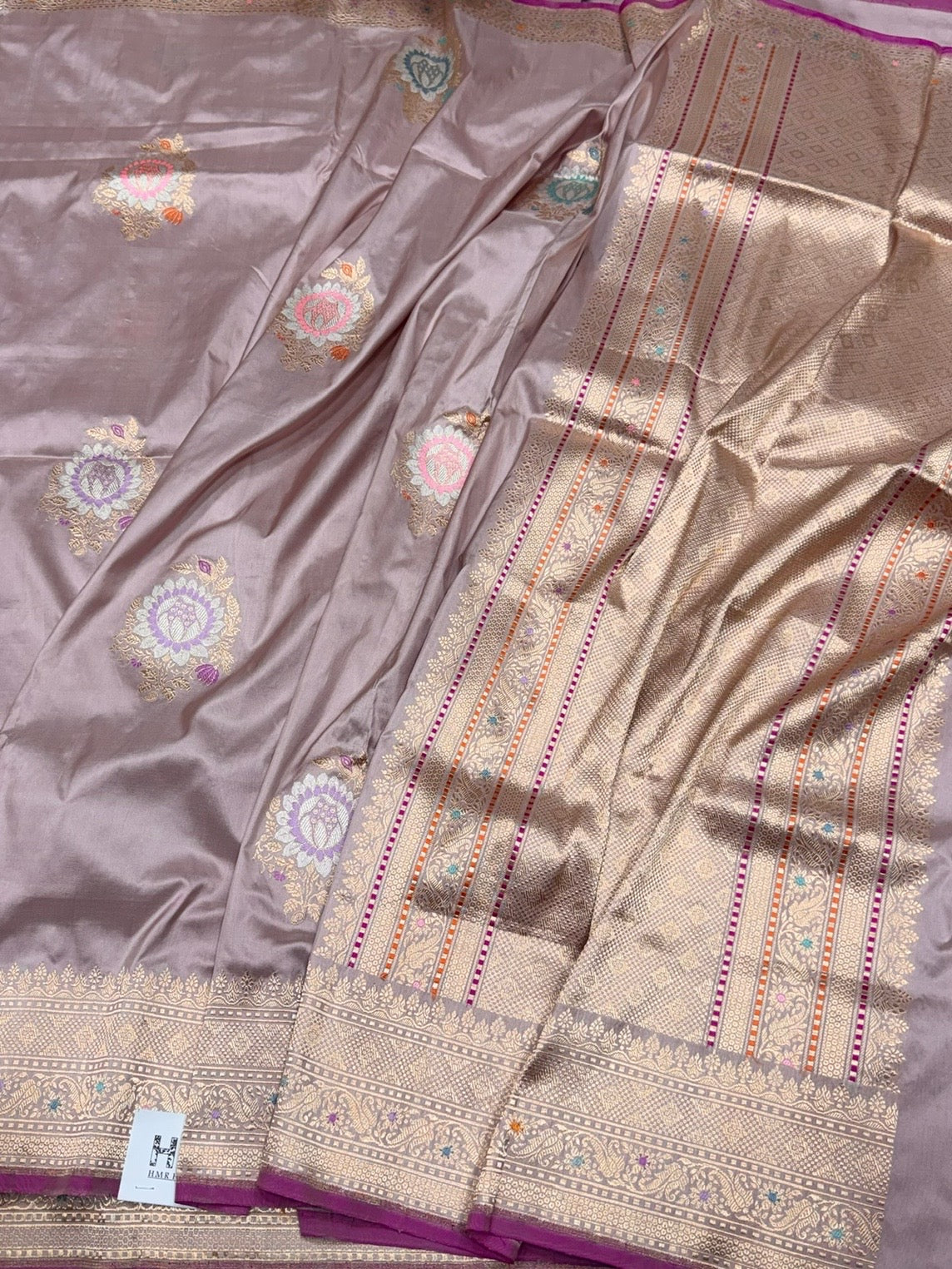 Lilac Handwoven Pure Banarasi Silk Saree