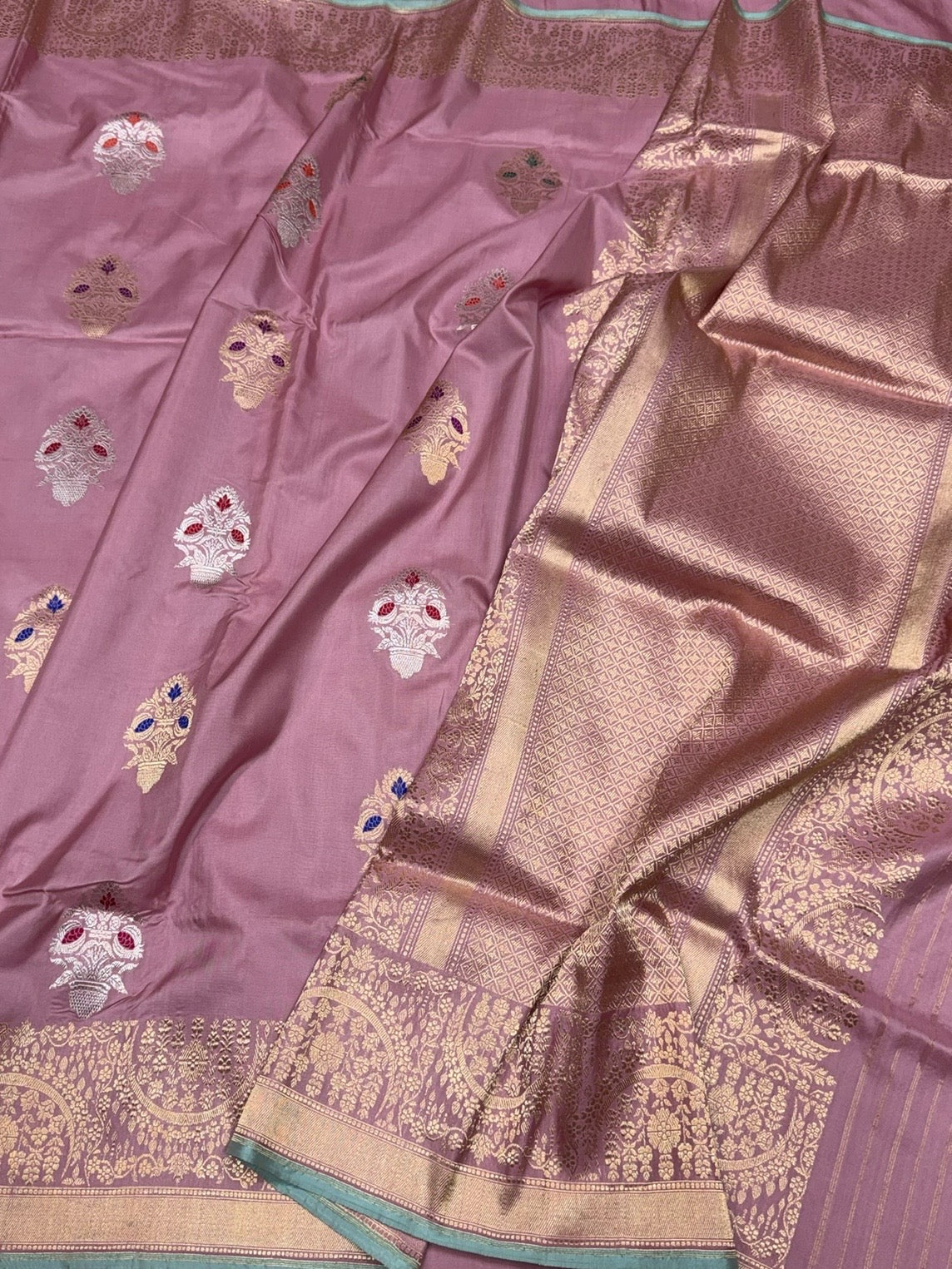 Gajiri Pink Handwoven Pure Banarasi Silk Saree