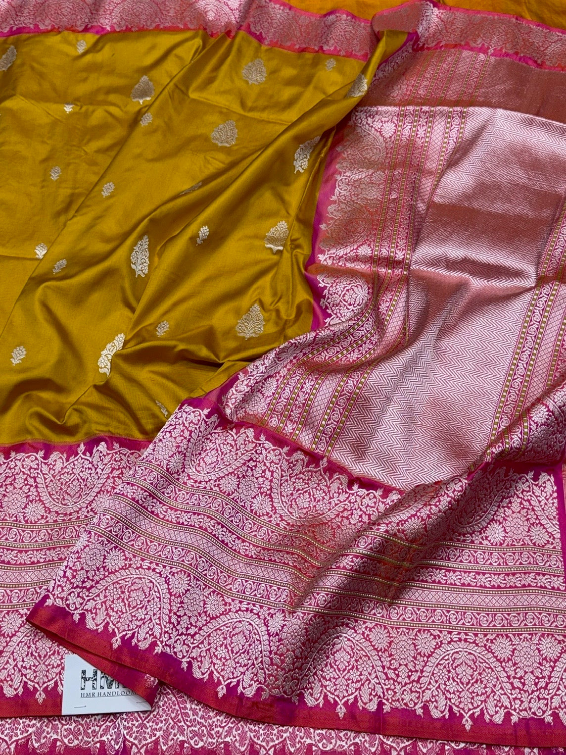 Mustard Yellow /Rani Pink Handwoven Pure Banarasi Ektara Silk Saree