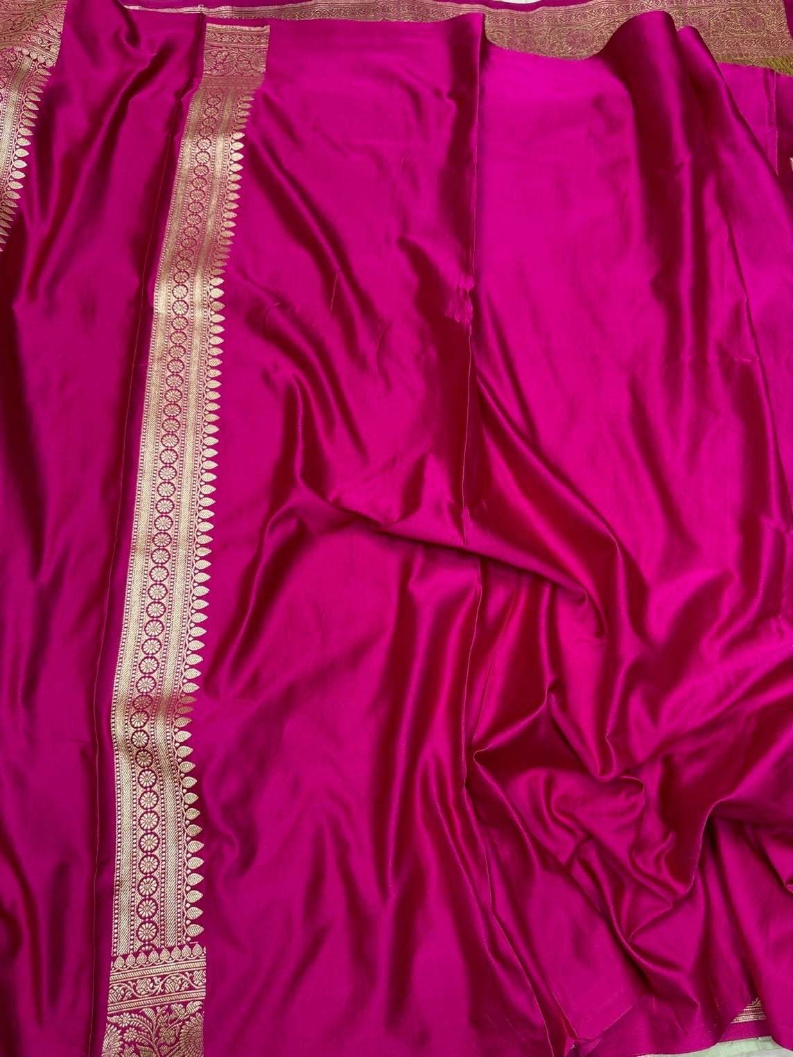Rani Pink Handwoven Vintage Pure Banarasi Satin Silk Saree