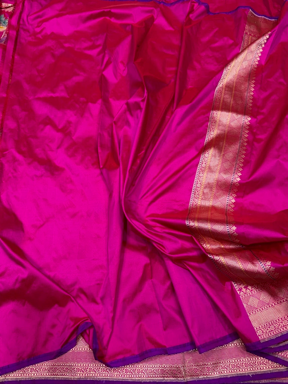 Rani Pink Handwoven Pure Banarasi Silk Saree in Kadwa Weave