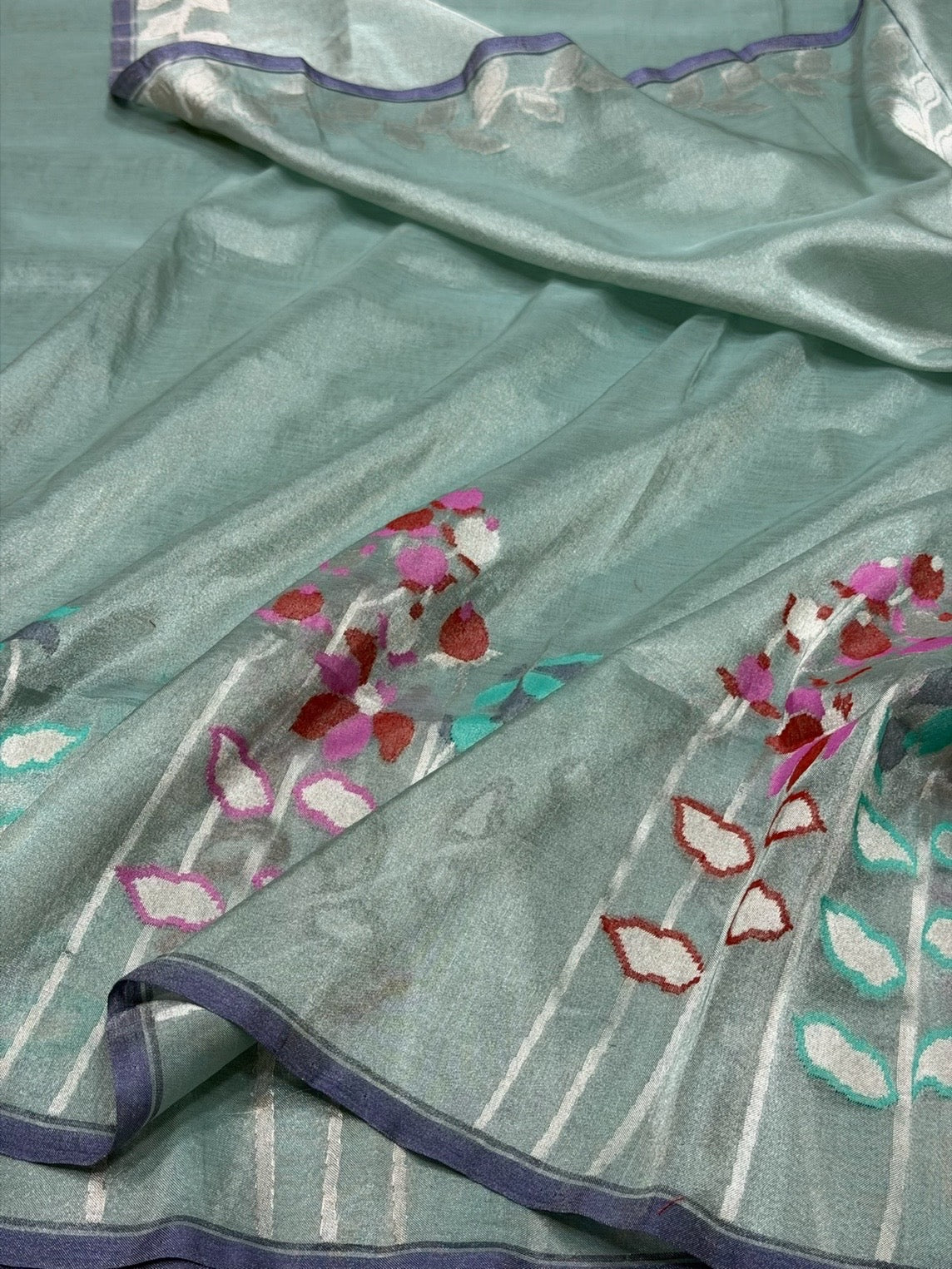 Soft Sea Green Handwoven Pure Banarasi Tissue Saree in Kadwa Weave | Pure Katan Tissue Silk