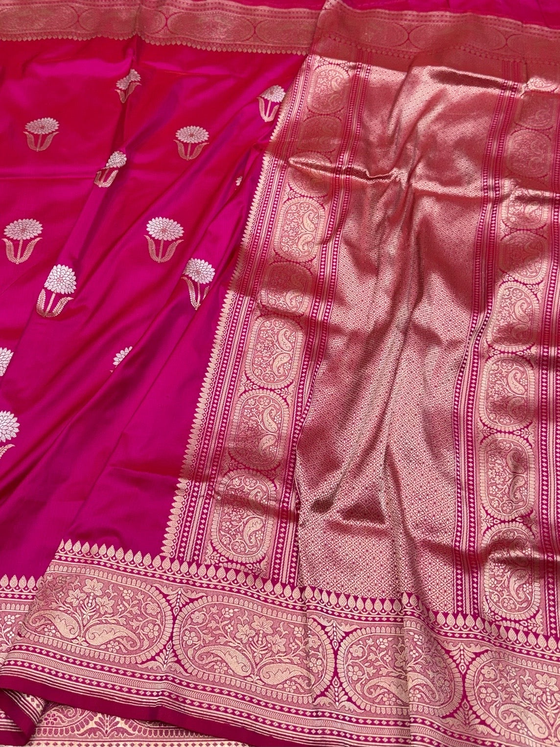 Rani Pink Handwoven Pure Banarasi Silk Saree