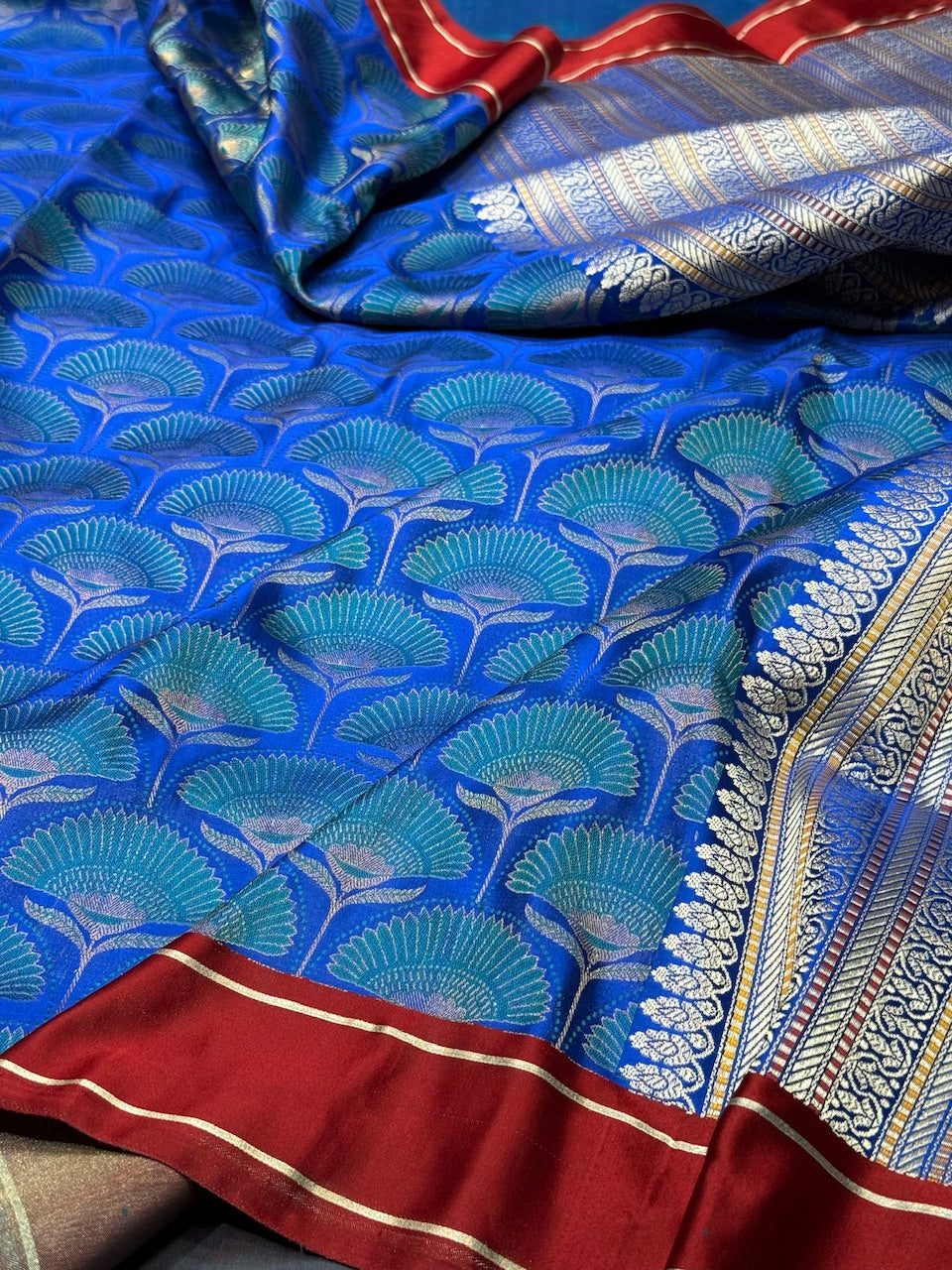 Handwoven Pure Banarasi Satin Tanchoi Silk Saree