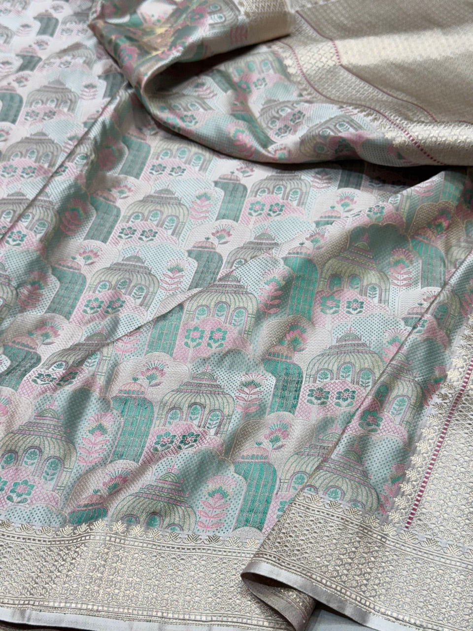 Handwoven Banarasi Satin Tanchoi Silk Saree