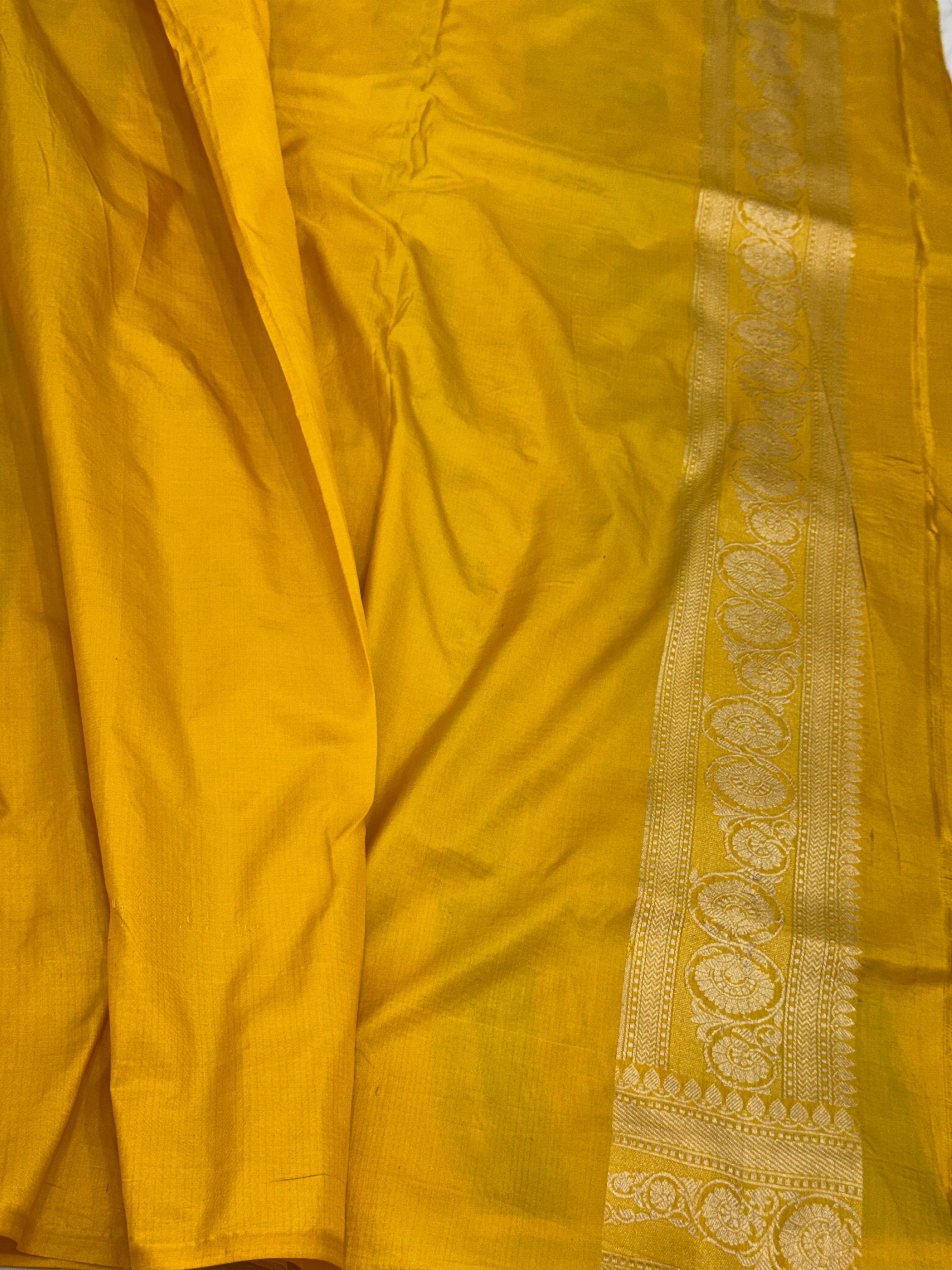 Rangkaat Pure Banarasi Silk Saree