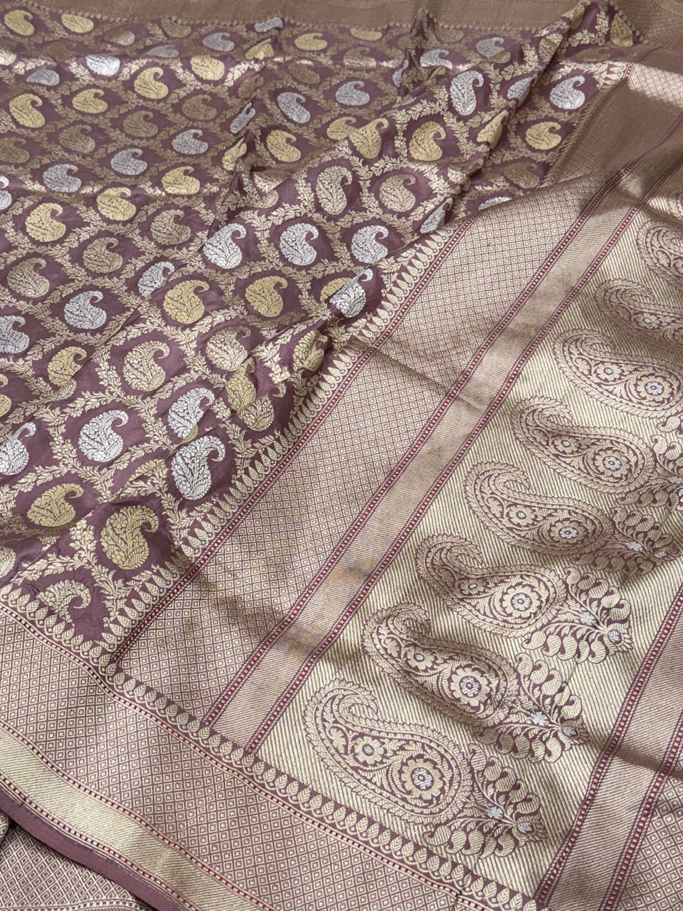 Gajiri Pink Handwoven Banarasi Pure Silk Saree