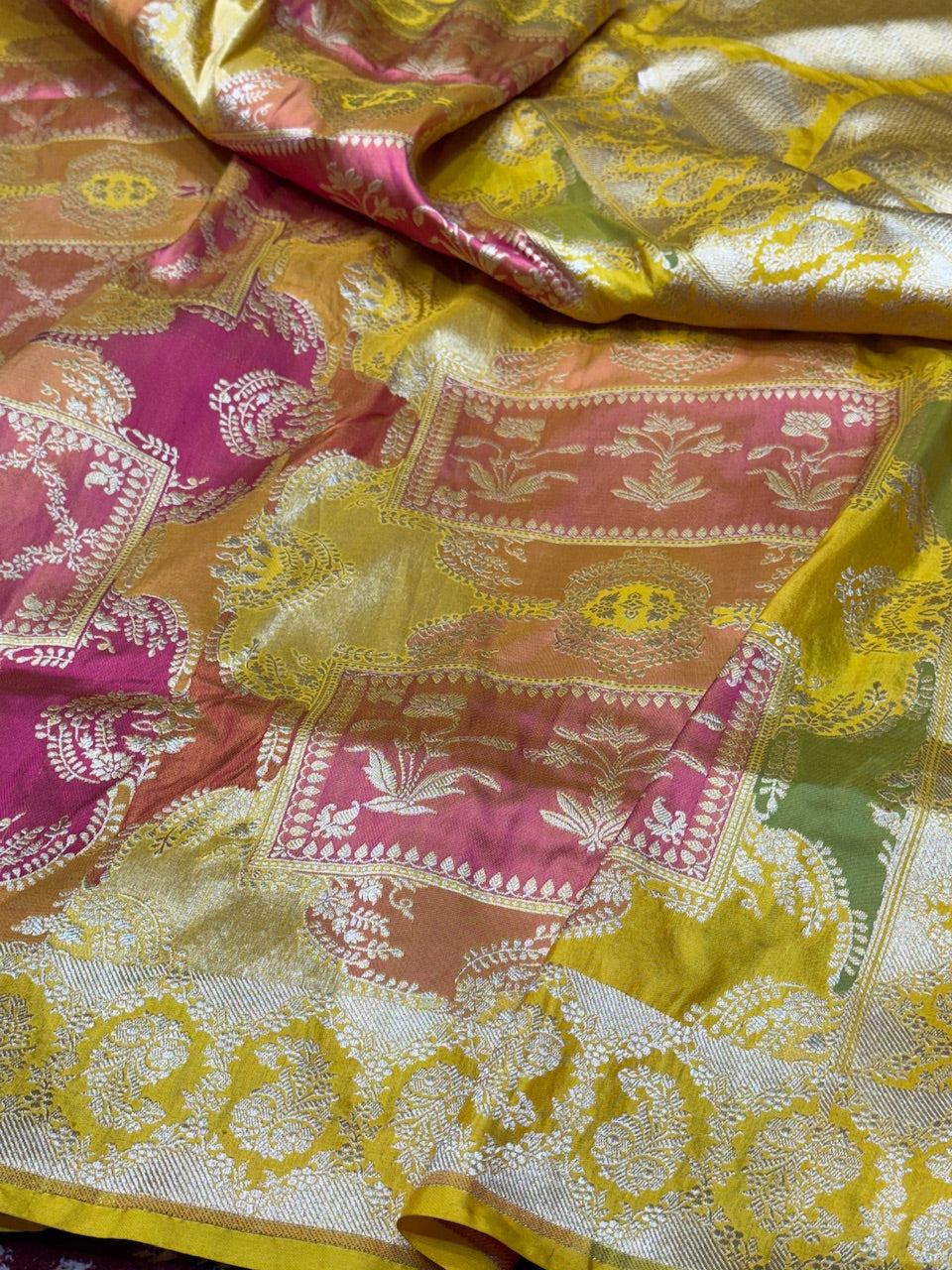 Yellow Banarasi Rangkaat Pure Silk Saree
