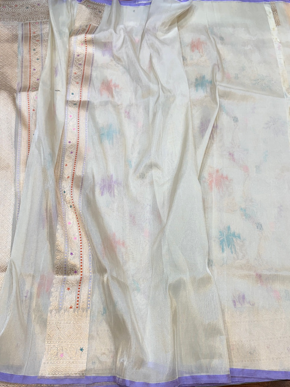 Ivory Handwoven Pure Banarasi Tissue Saree