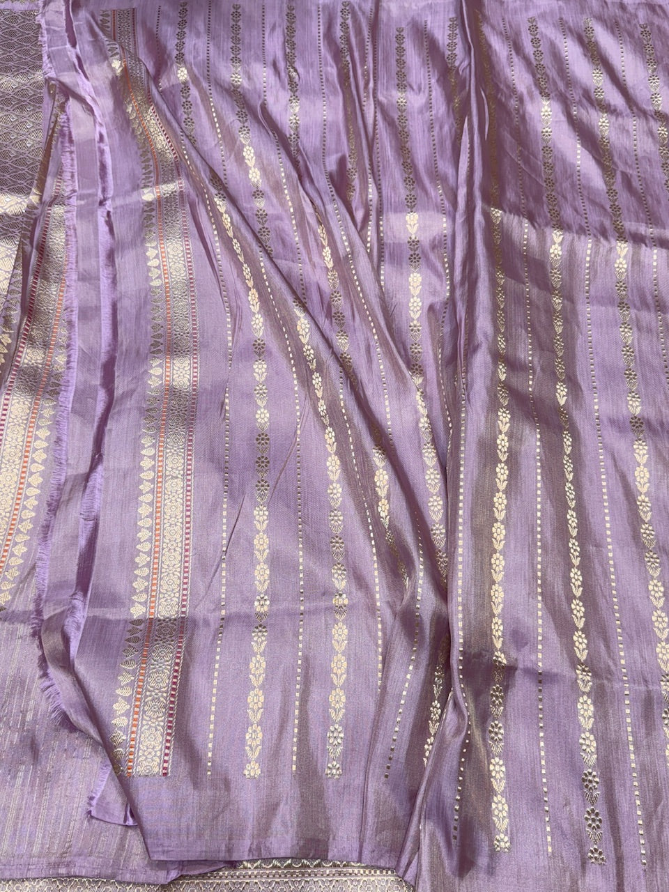 Handwoven Pure Banarasi Ektara Tissue Saree