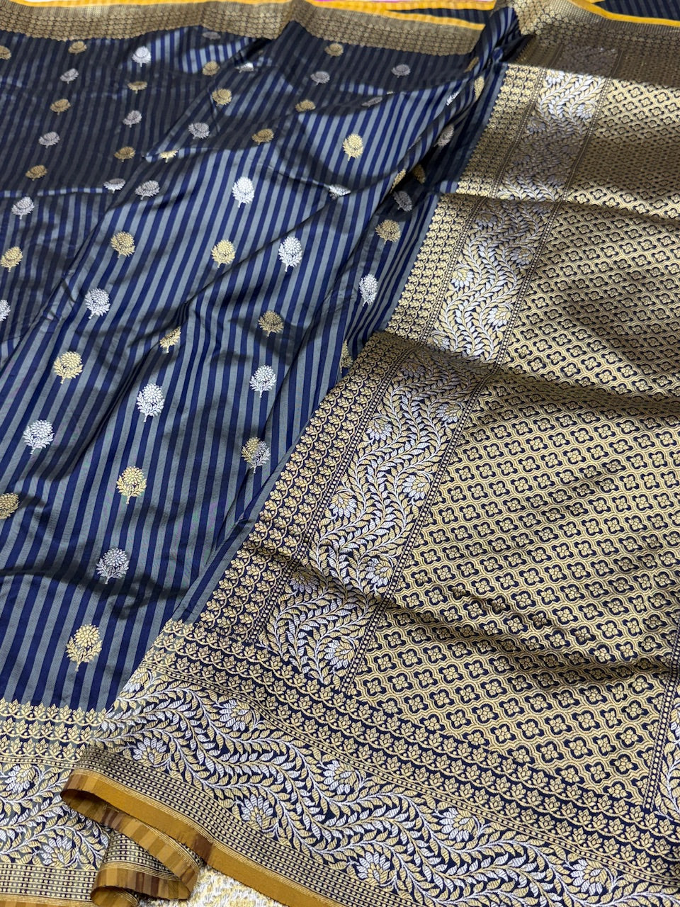 Navy Blue Handwoven Banarasi Pure Silk Saree