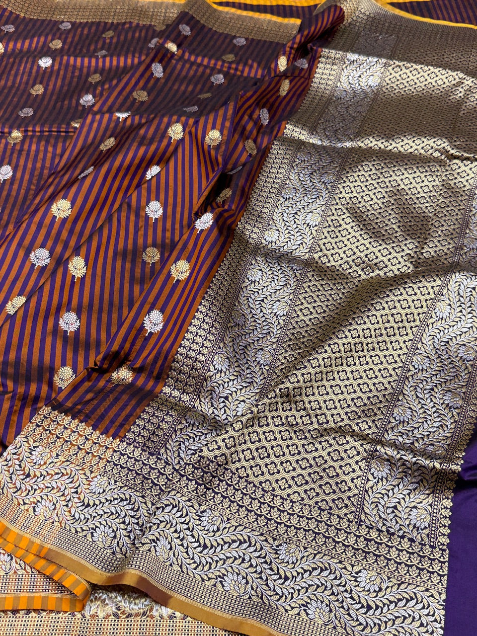 Navy Blue Handwoven Banarasi Pure Silk Saree