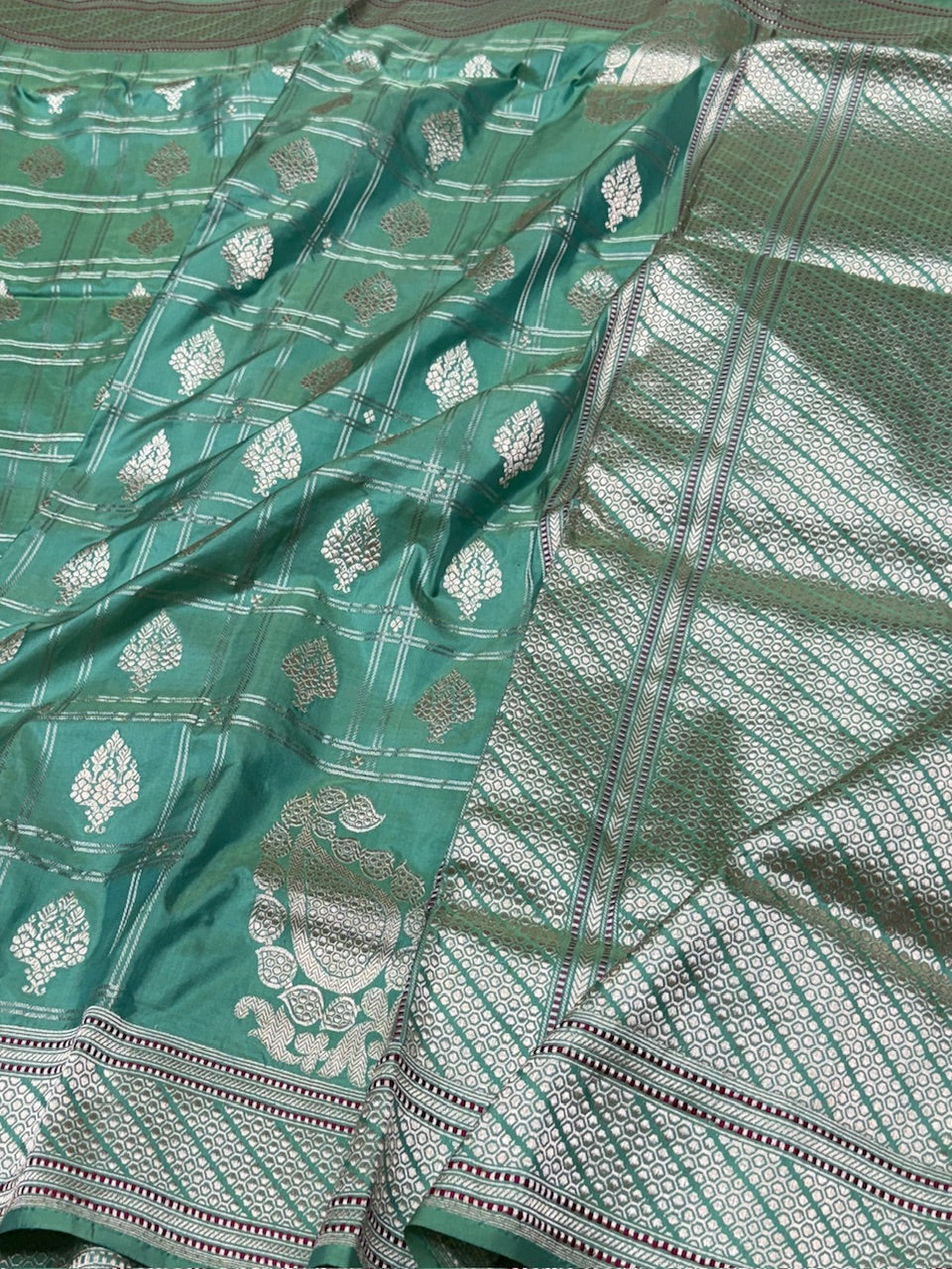 Handwoven Banarasi Pure Silk Saree