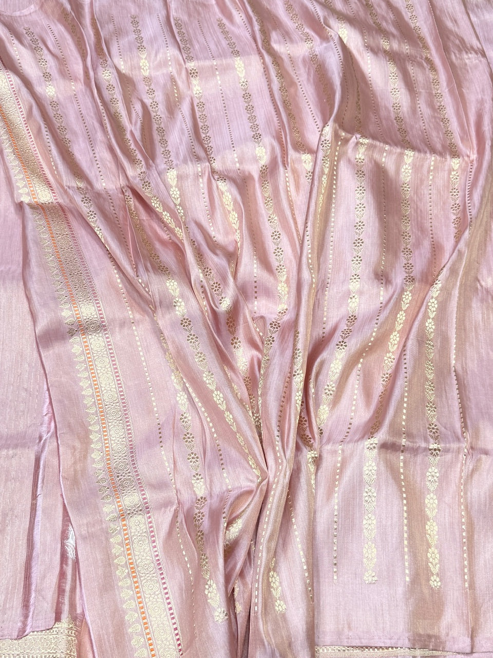Handwoven Pure Banarasi Ektara Tissue Saree