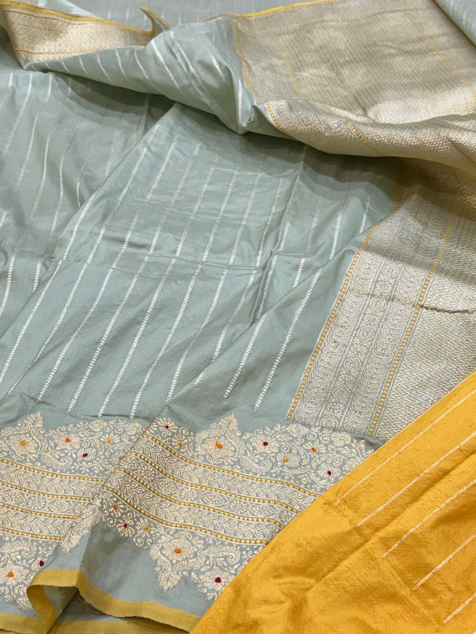 Handwoven Pure Banarasi Silk Saree