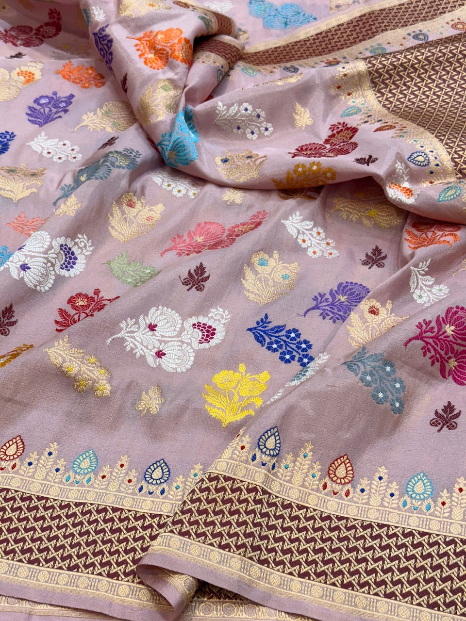 Lilac Handwoven Pure Banarasi Tissue Saree